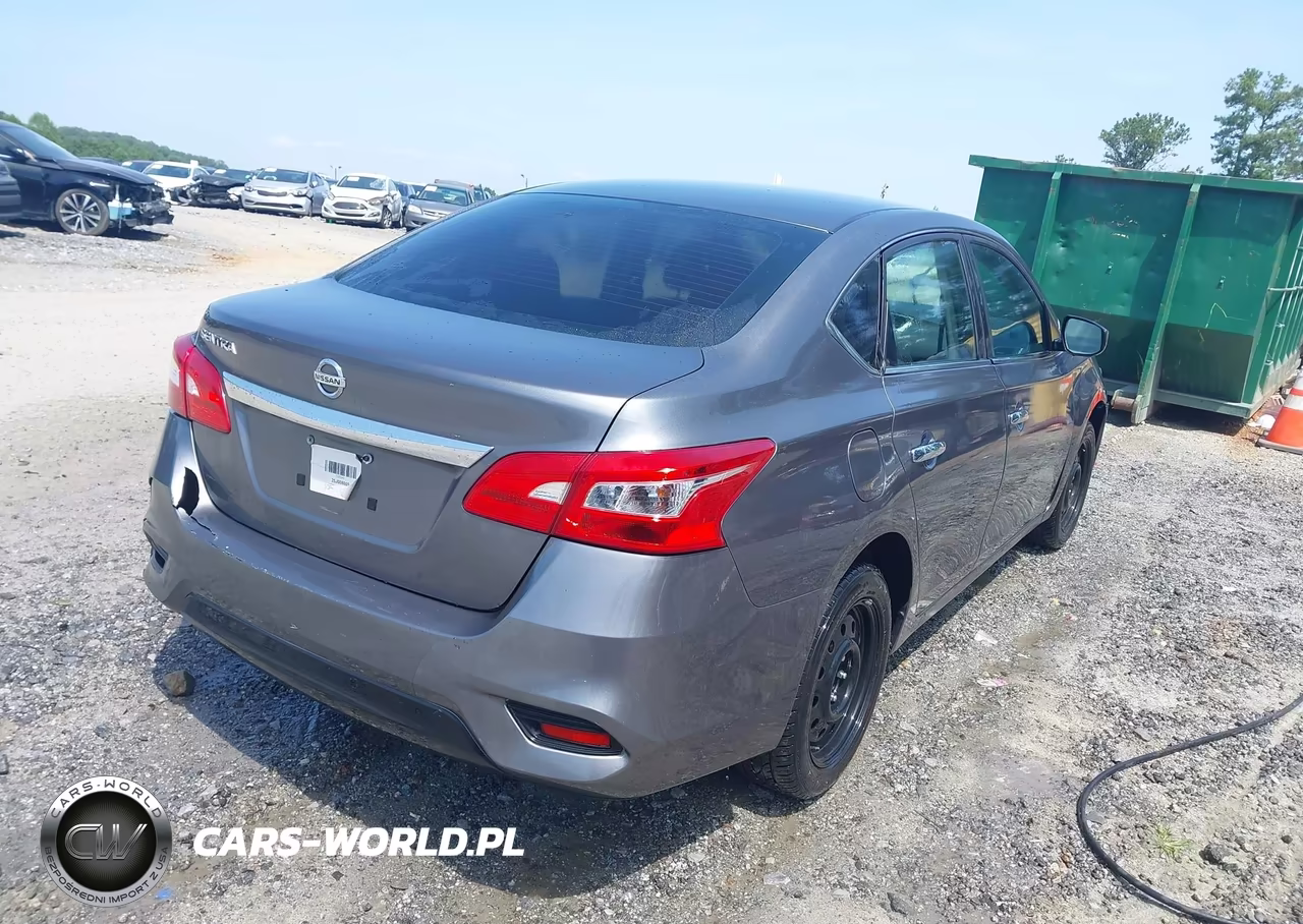 2018 Nissan Sentra S VIN:3N1AB7AP3JY293163 - 4
