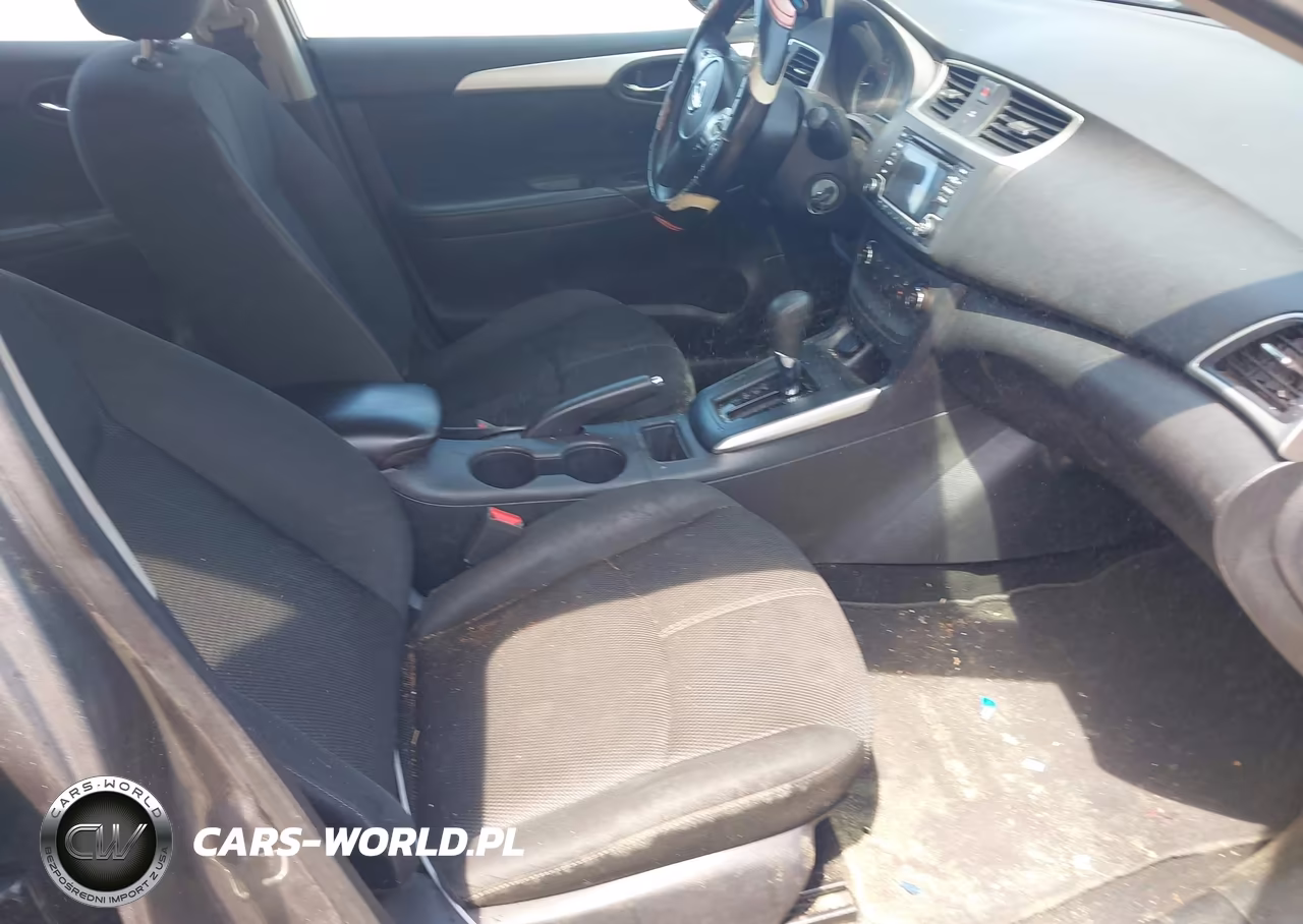 2018 Nissan Sentra S VIN:3N1AB7AP3JY293163 - 5