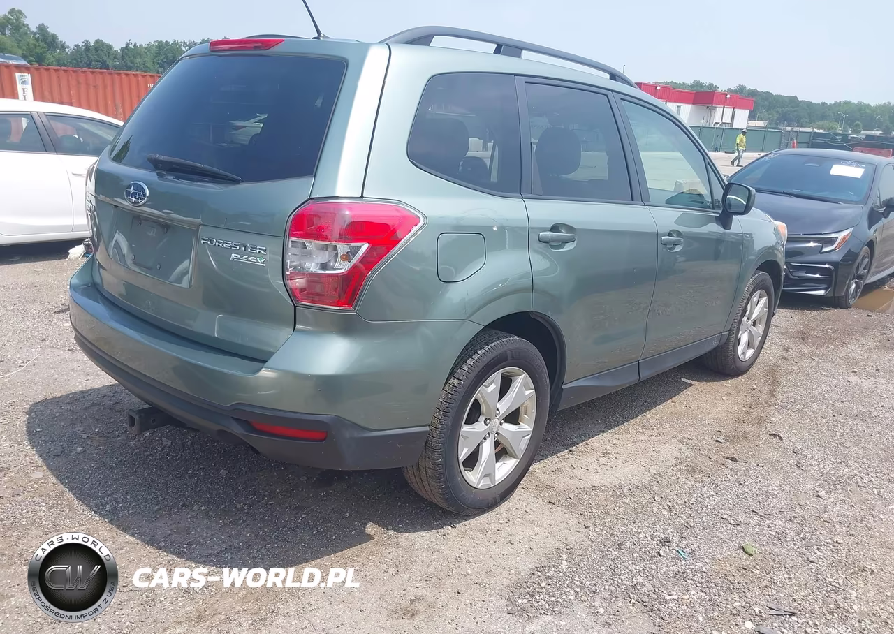 2015 Subaru Forester 2.5I Premium VIN:JF2SJAGC2FH562506 - 4