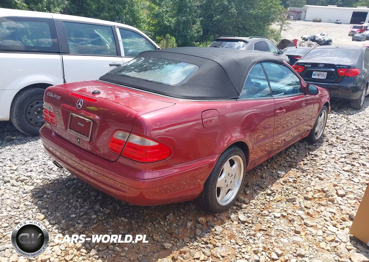 2003 Mercedes-Benz Clk 430 VIN:WDBLK70GX3T140958 - 4