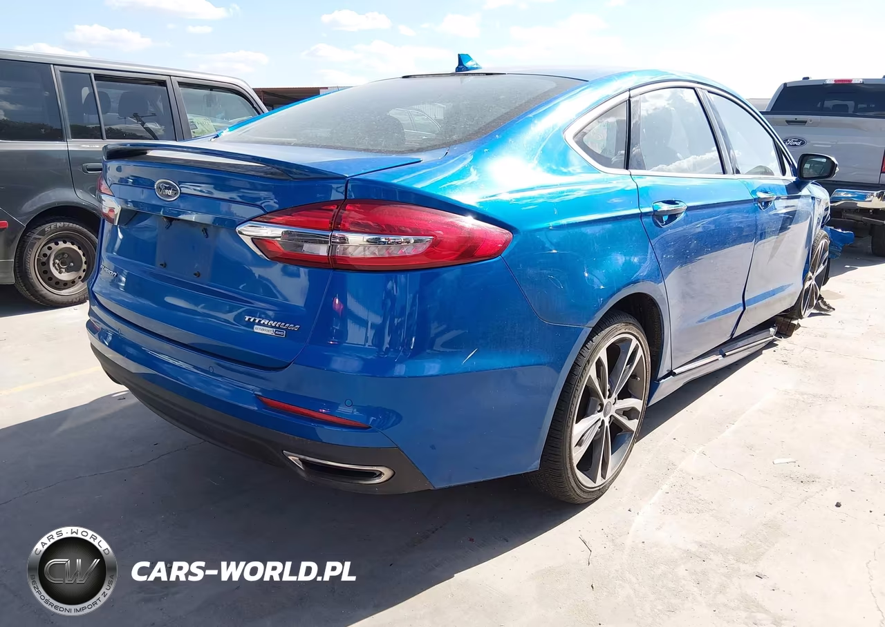 2020 Ford Fusion Titanium VIN:3FA6P0D97LR193417 - 4