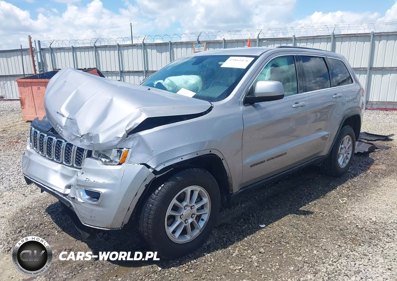 2018 Jeep Grand Cherokee Laredo 4X2 VIN:1C4RJEAG3JC399824 - 2