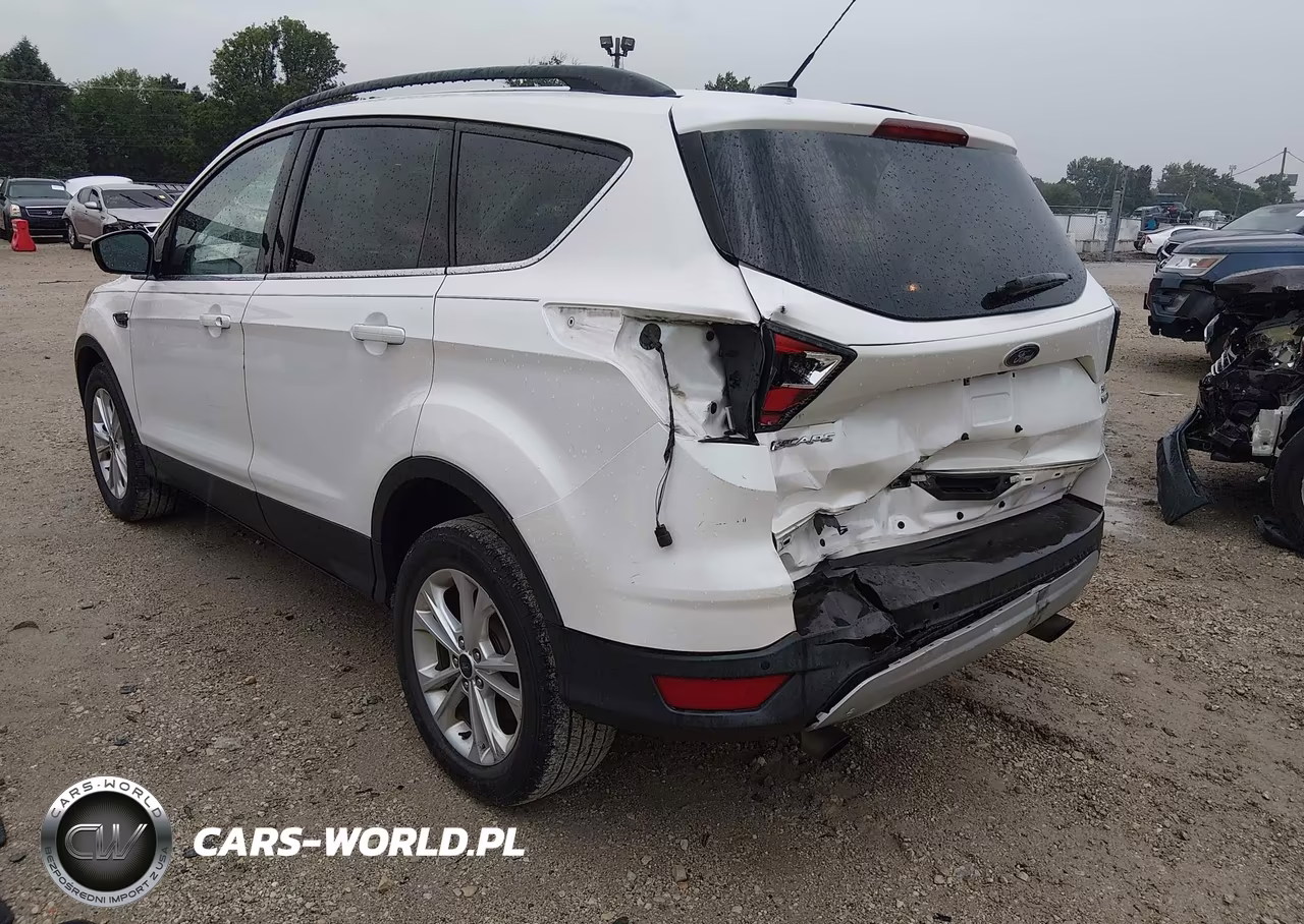 2017 Ford Escape Se VIN:1FMCU9GD2HUA89732 - 3