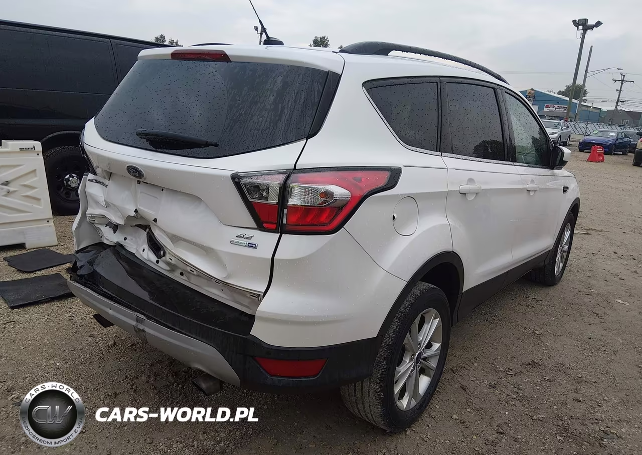 2017 Ford Escape Se VIN:1FMCU9GD2HUA89732 - 4