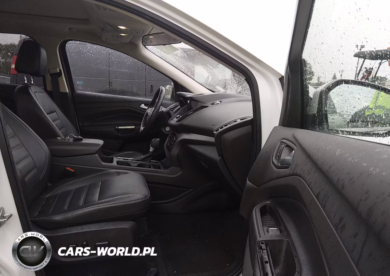 2017 Ford Escape Se VIN:1FMCU9GD2HUA89732 - 5