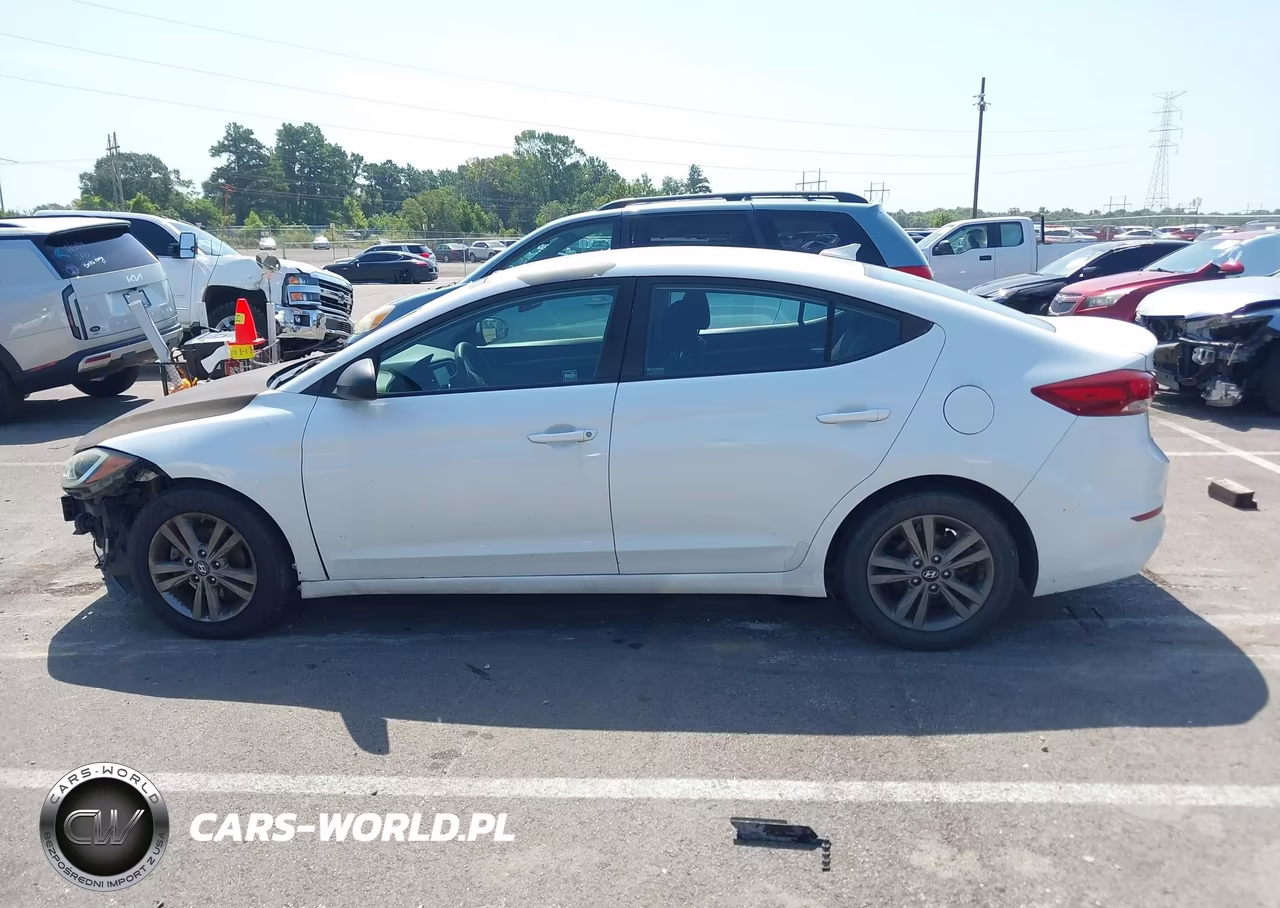 2018 Hyundai Elantra Sel VIN:5NPD84LFXJH213382 - 14