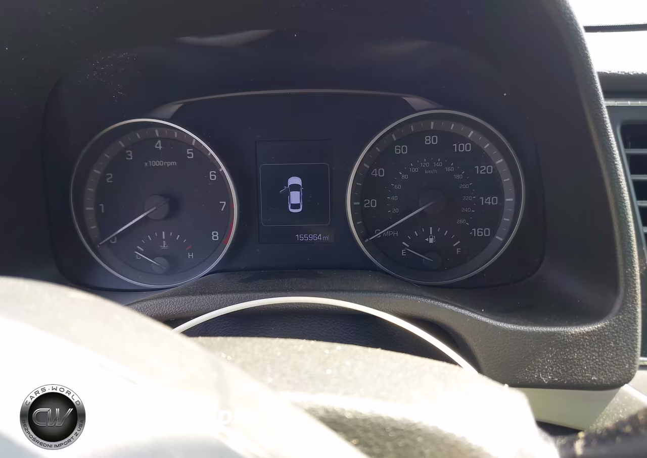 2018 Hyundai Elantra Sel VIN:5NPD84LFXJH213382 - 7