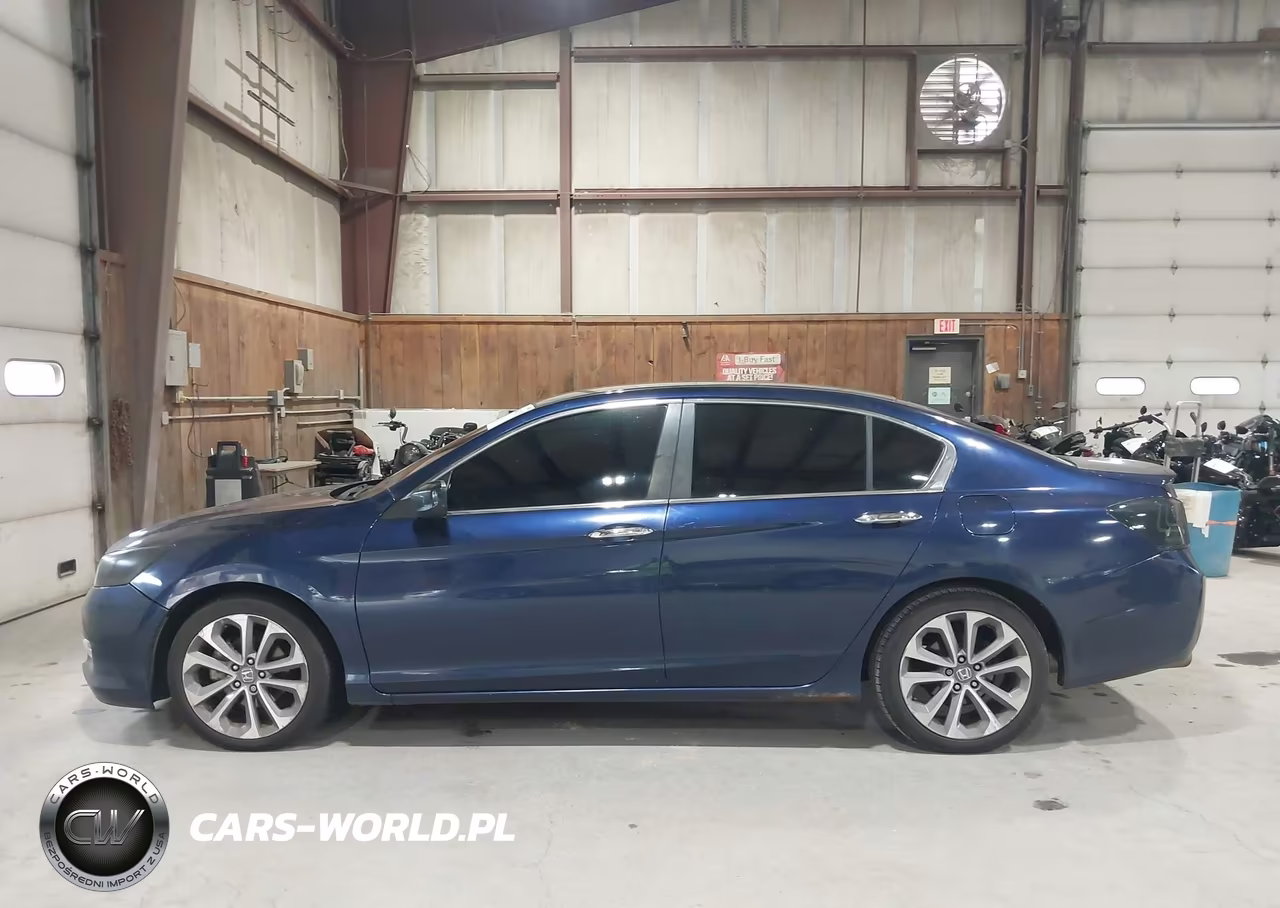 2014 Honda Accord Sport VIN:1HGCR2F54EA131680 - 14