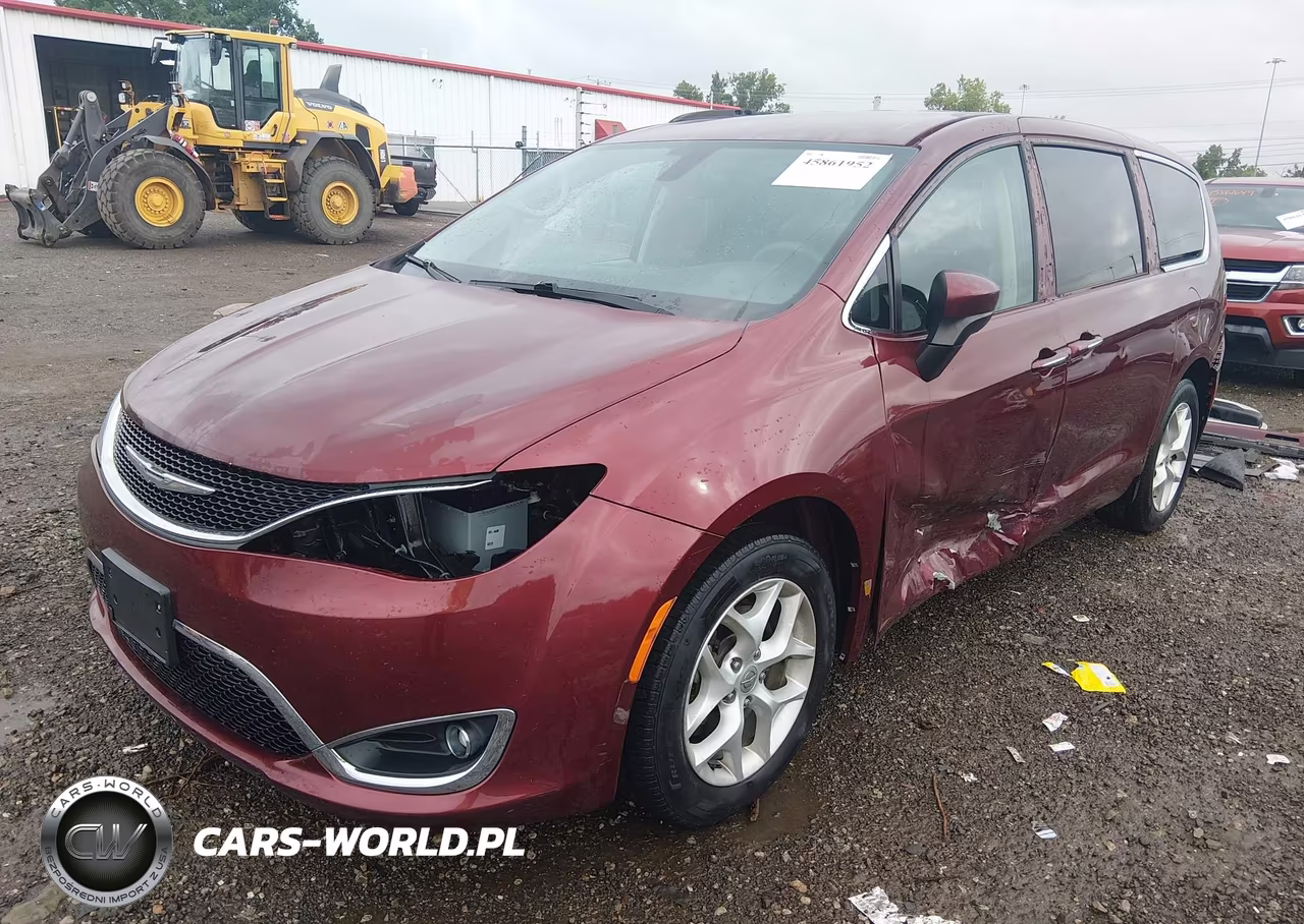 2017 Chrysler Pacifica Touring Plus VIN:2C4RC1BG5HR816993 - 2