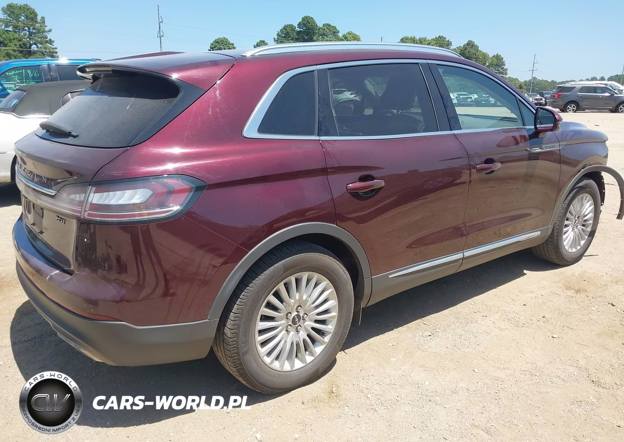 2019 Lincoln Nautilus Standard VIN:2LMPJ6J9XKBL45971 - 4