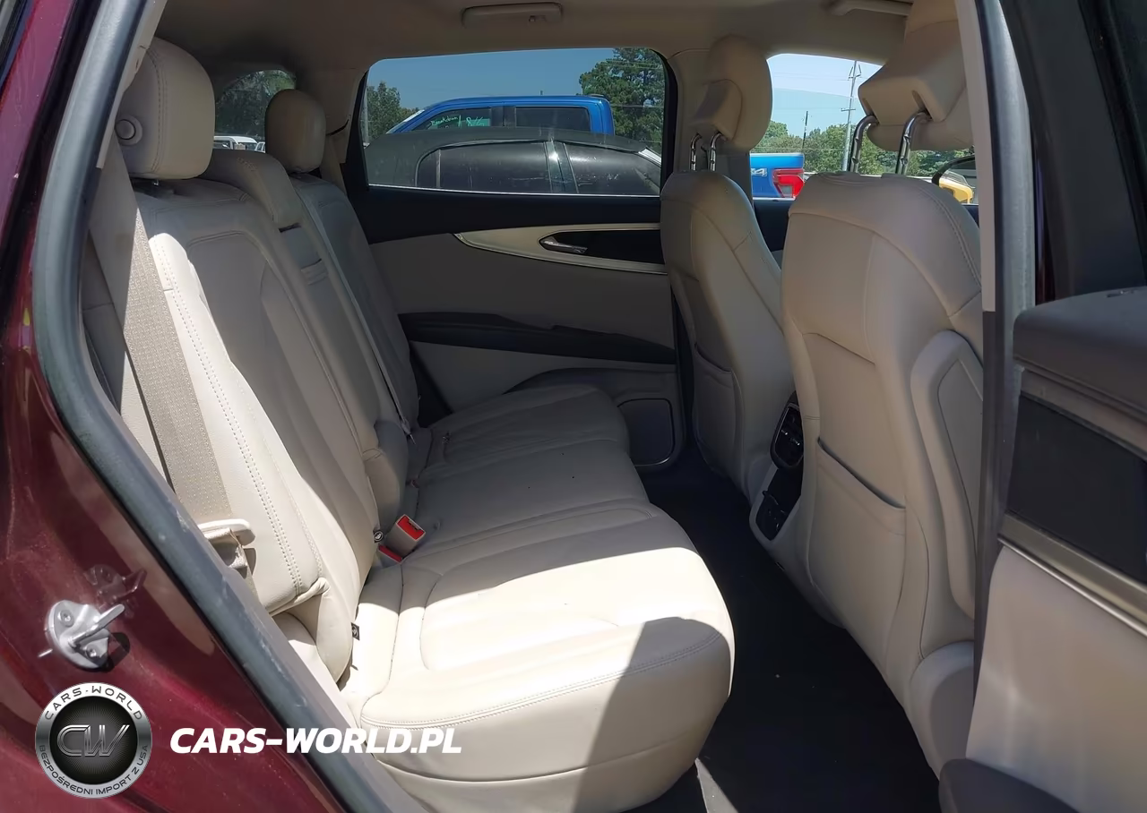 2019 Lincoln Nautilus Standard VIN:2LMPJ6J9XKBL45971 - 8
