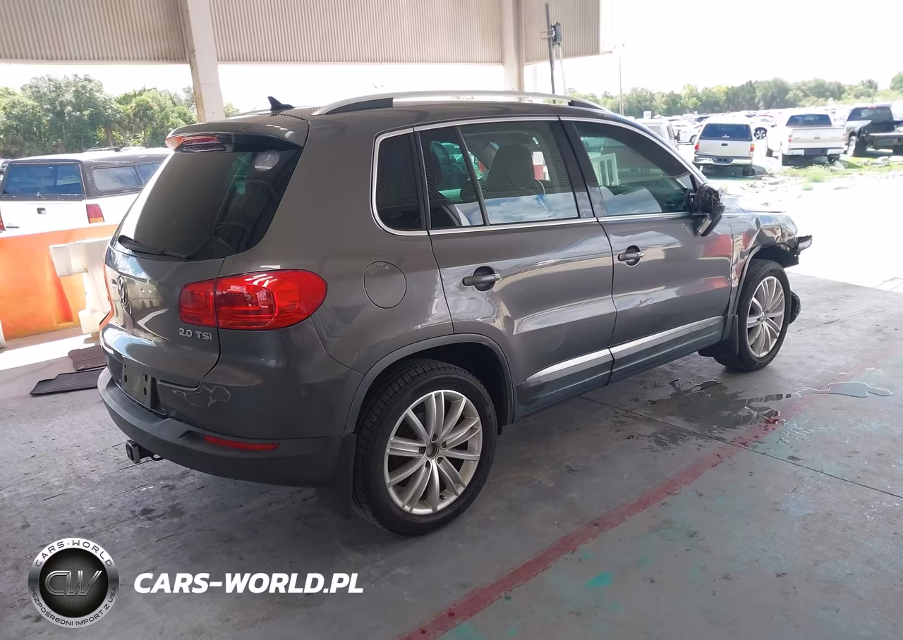 2013 Volkswagen Tiguan Se VIN:WVGAV7AX1DW023005 - 4