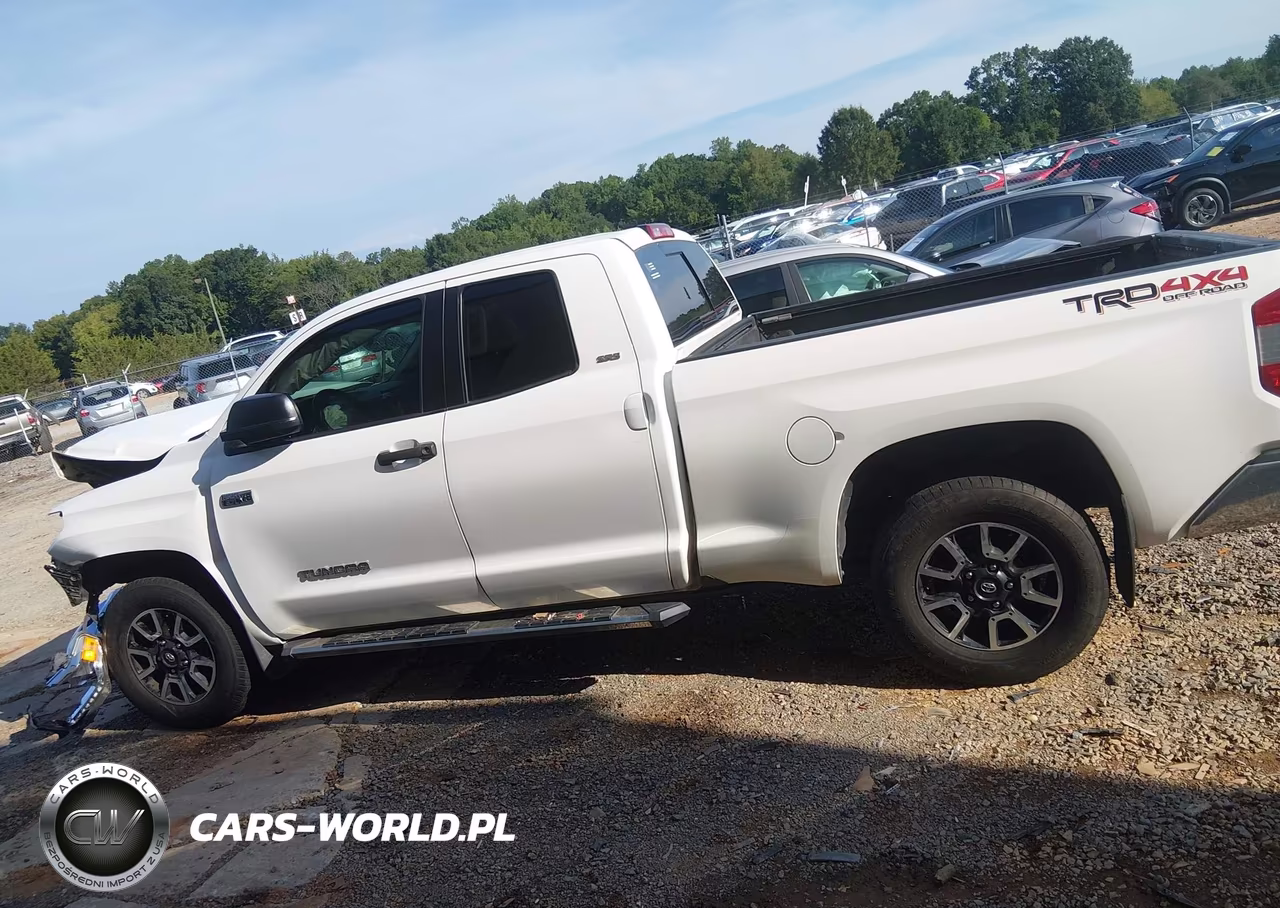 2017 Toyota Tundra Sr5 5.7L V8 VIN:5TFUW5F18HX586382 - 14