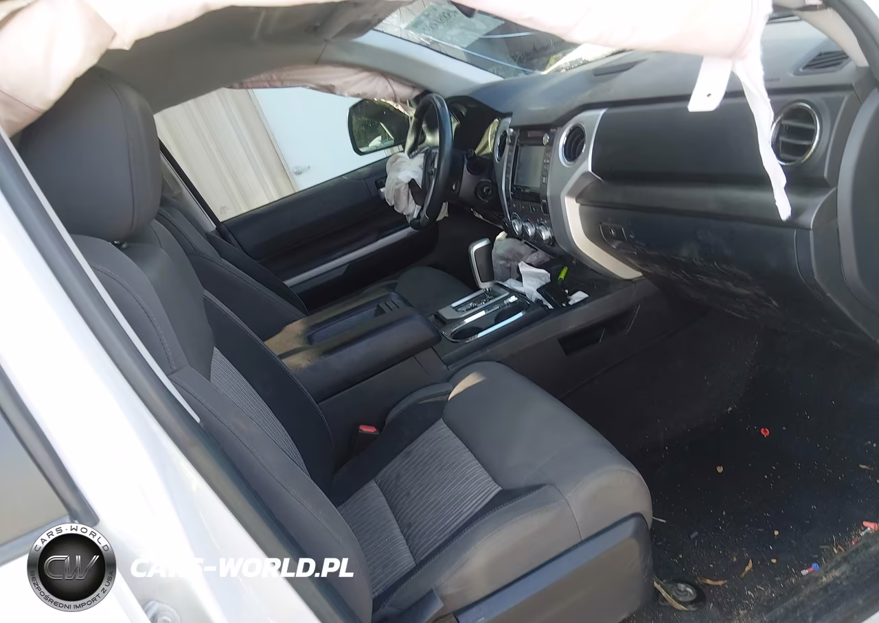 2017 Toyota Tundra Sr5 5.7L V8 VIN:5TFUW5F18HX586382 - 5
