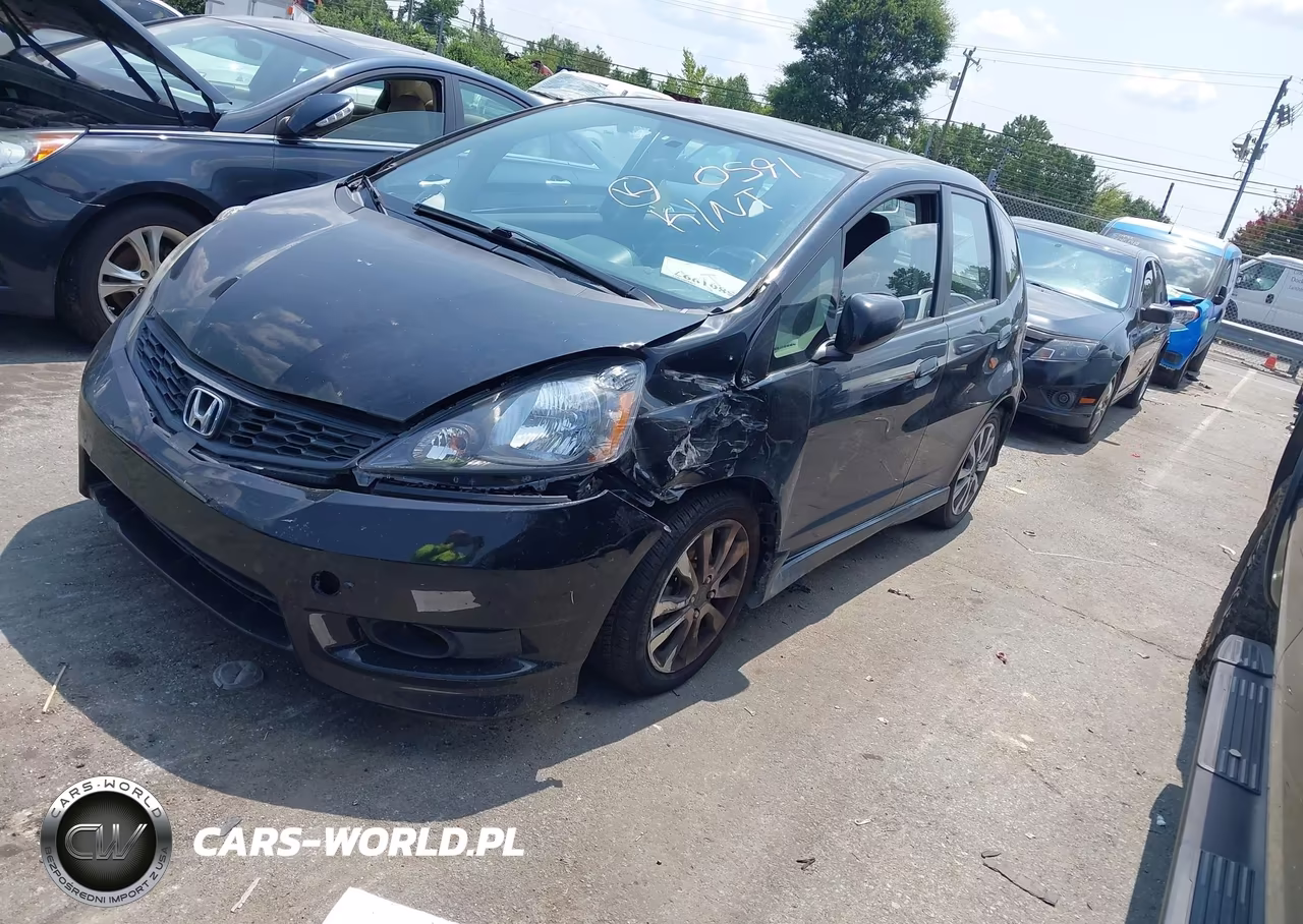 2013 Honda Fit Sport VIN:JHMGE8H54DC060591 - 2