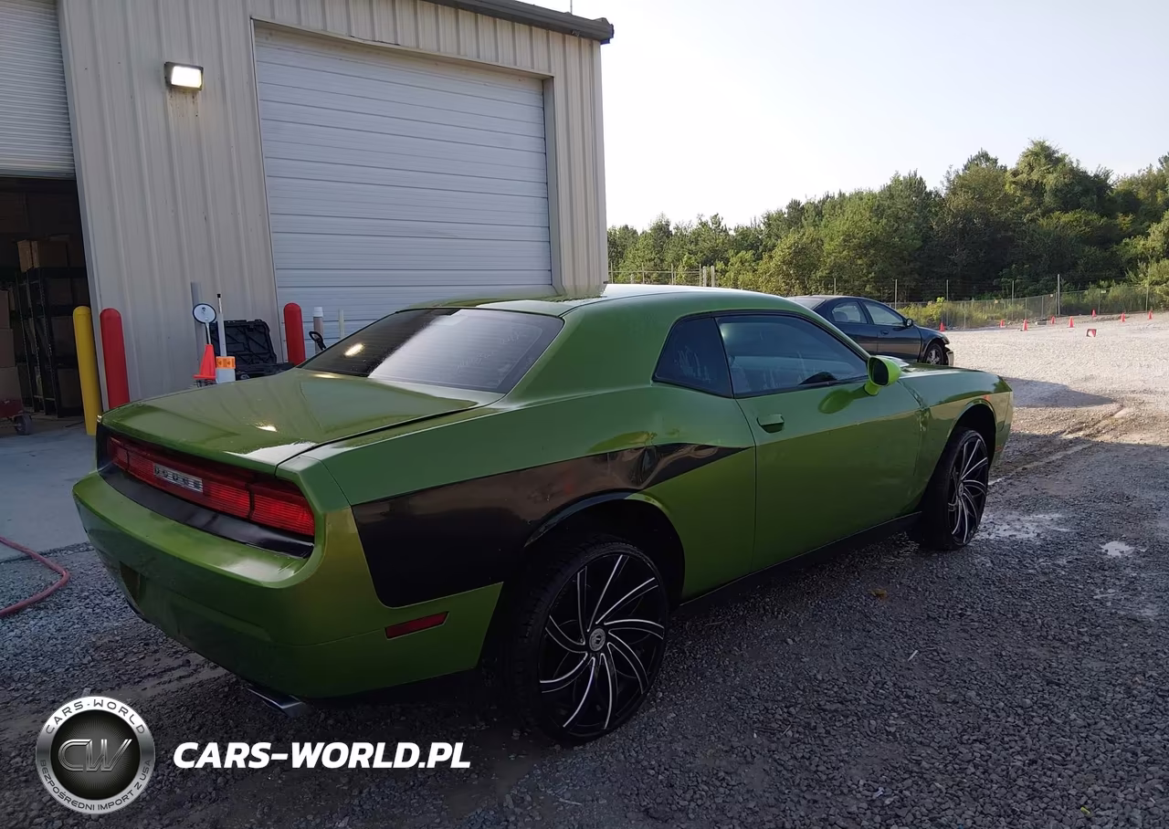 2014 Dodge Challenger Sxt VIN:2C3CDYAG3EH214581 - 4