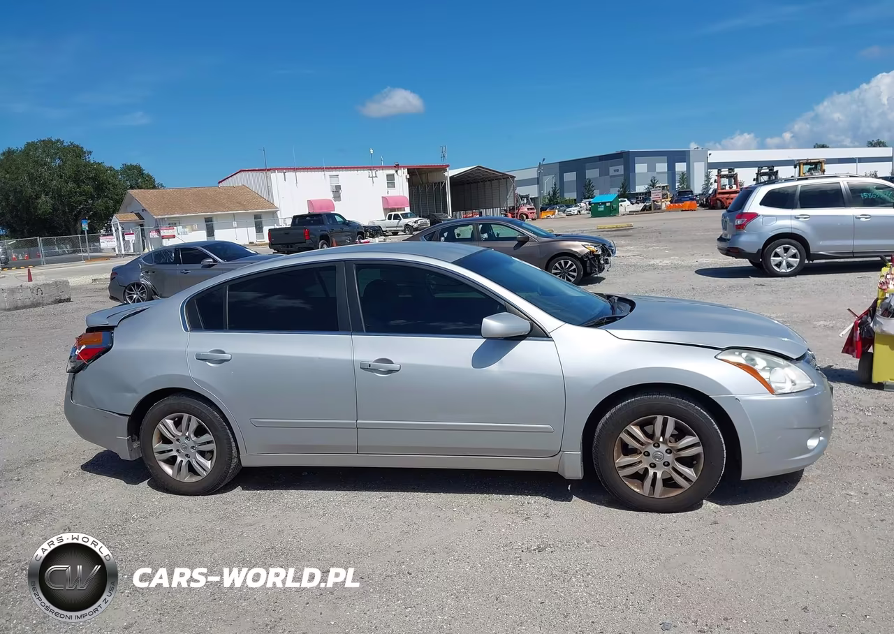 2011 Nissan Altima 2.5 S VIN:1N4AL2APXBN448325 - 13