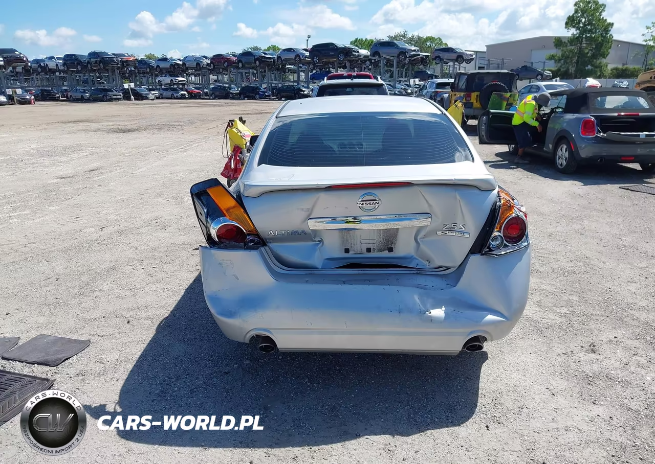 2011 Nissan Altima 2.5 S VIN:1N4AL2APXBN448325 - 16