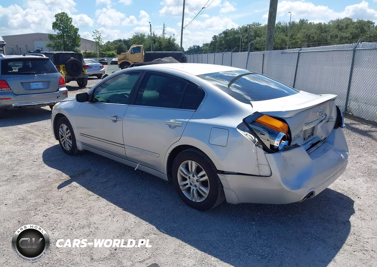 2011 Nissan Altima 2.5 S VIN:1N4AL2APXBN448325 - 3