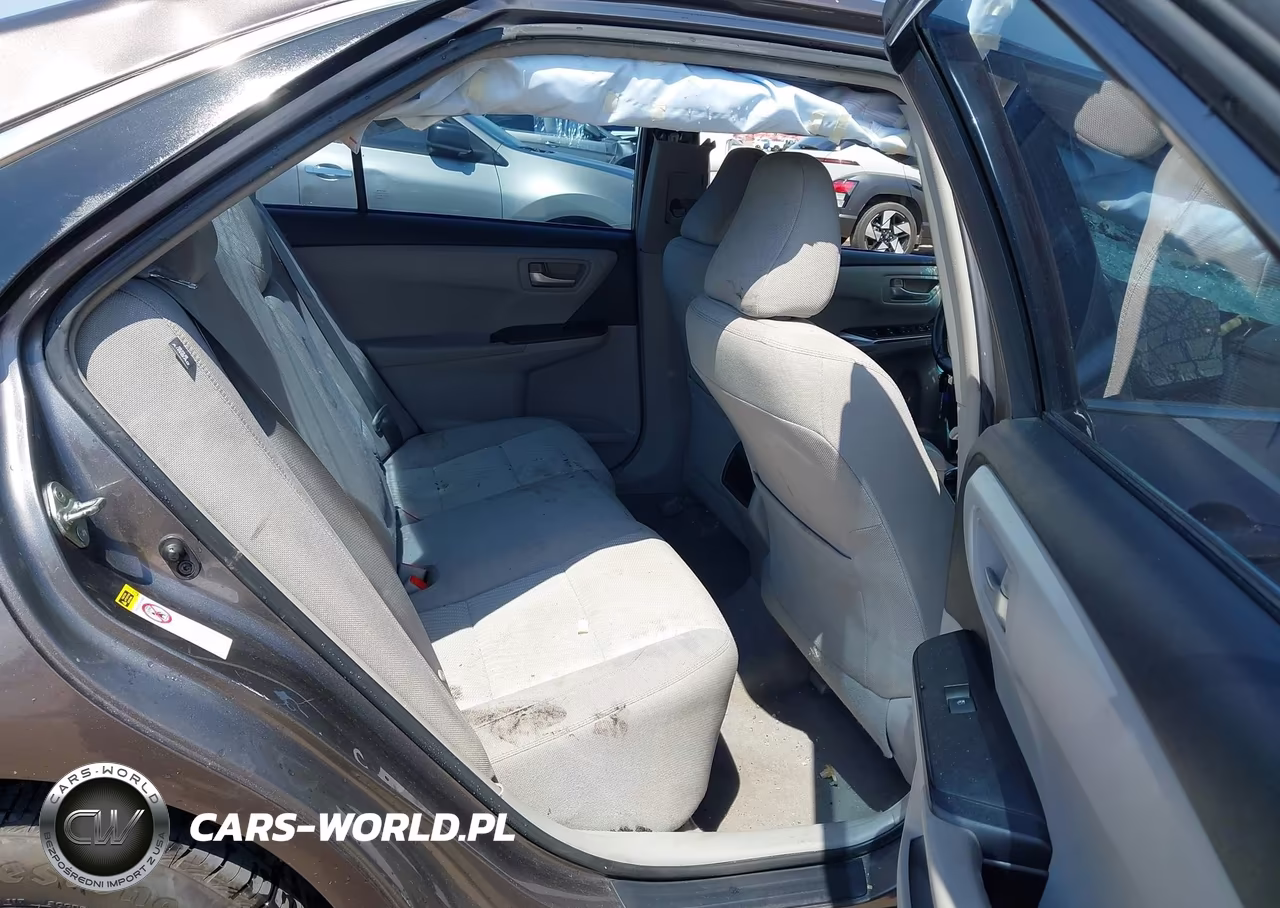 2015 Toyota Camry Le VIN:4T1BF1FK4FU065016 - 8
