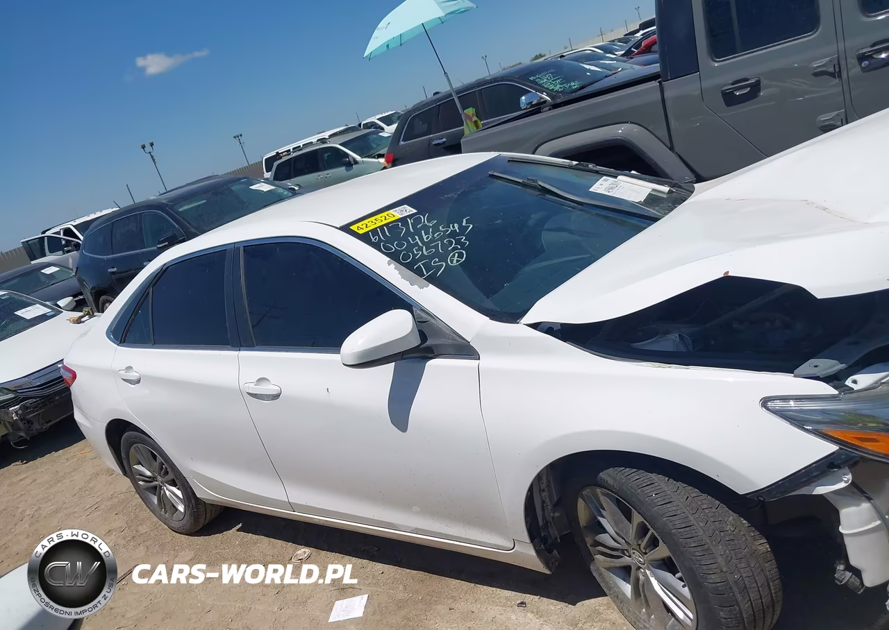2015 Toyota Camry Se VIN:4T1BF1FK6FU056723 - 14