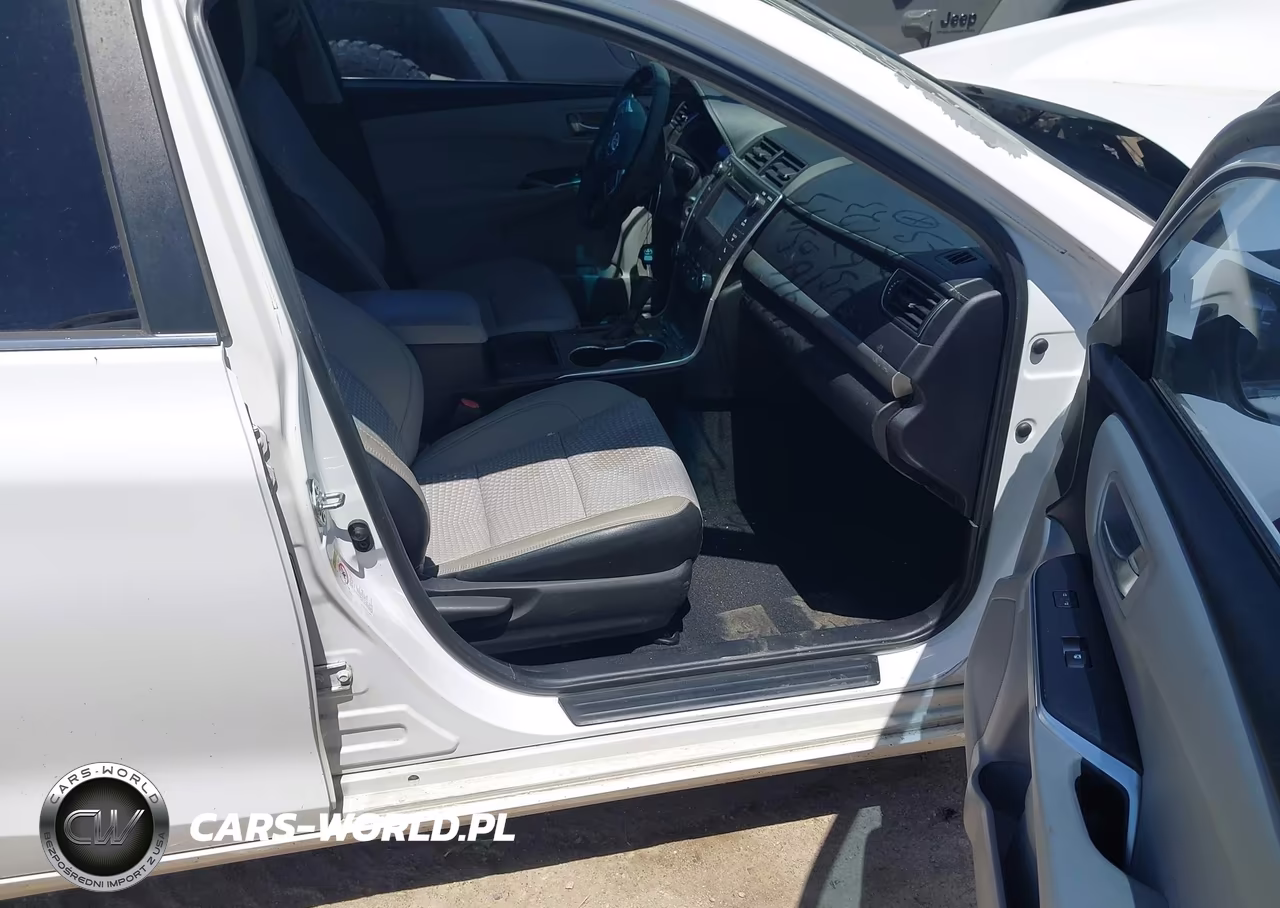2015 Toyota Camry Se VIN:4T1BF1FK6FU056723 - 5