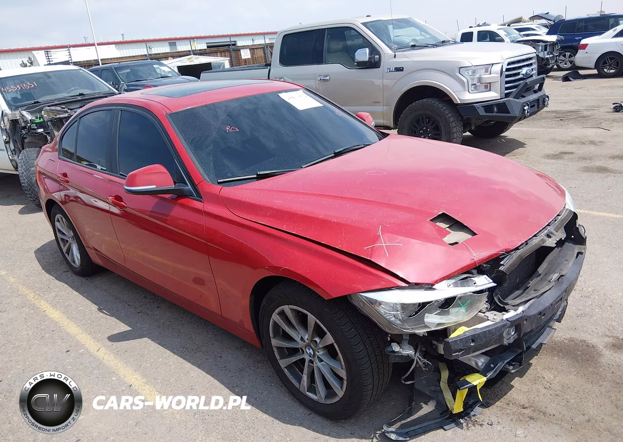 2016 BMW 320I xDrive – zdjęcie 1 z 17