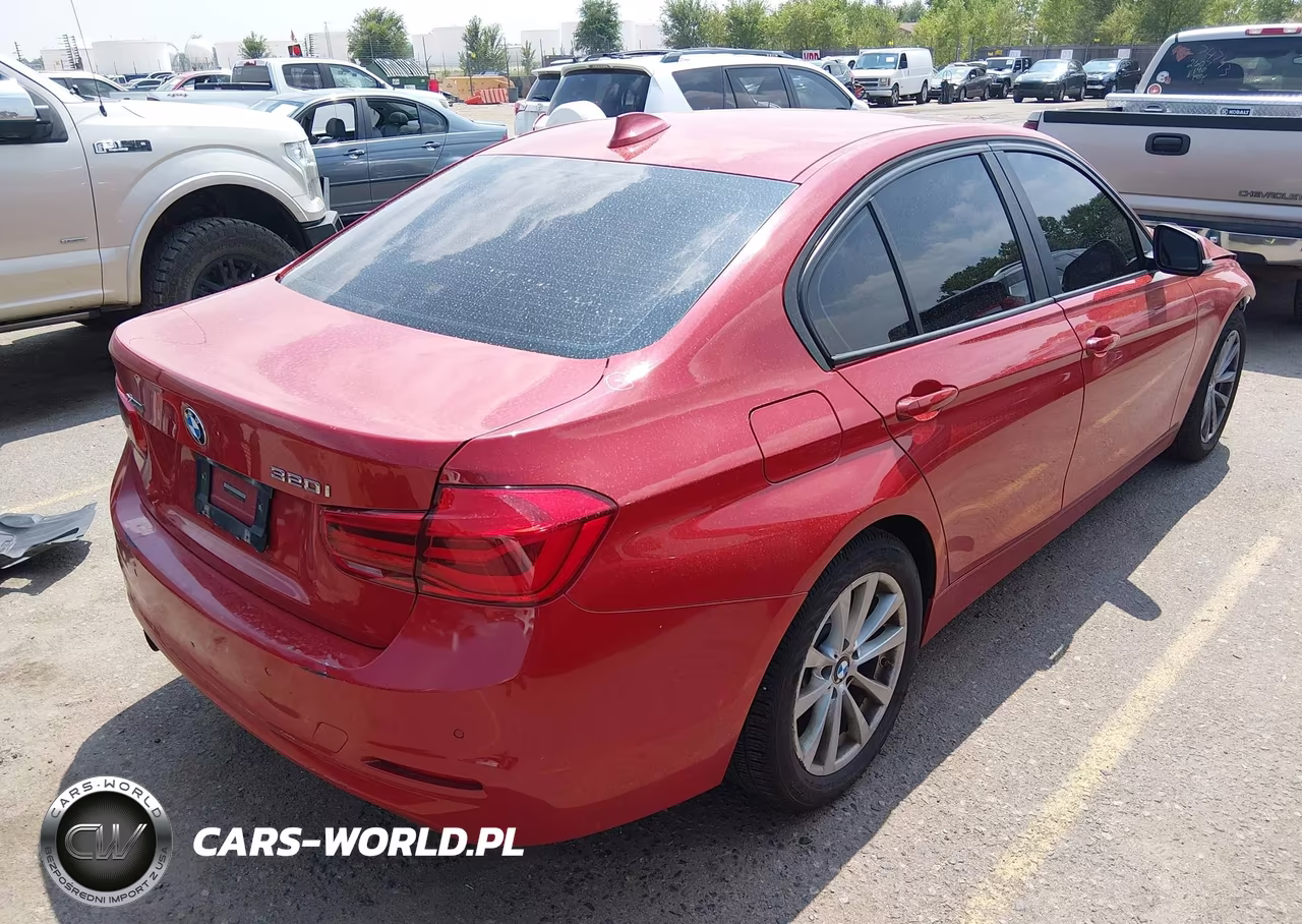 2016 BMW 320I xDrive VIN:WBA8E5G57GNT94710 - 4
