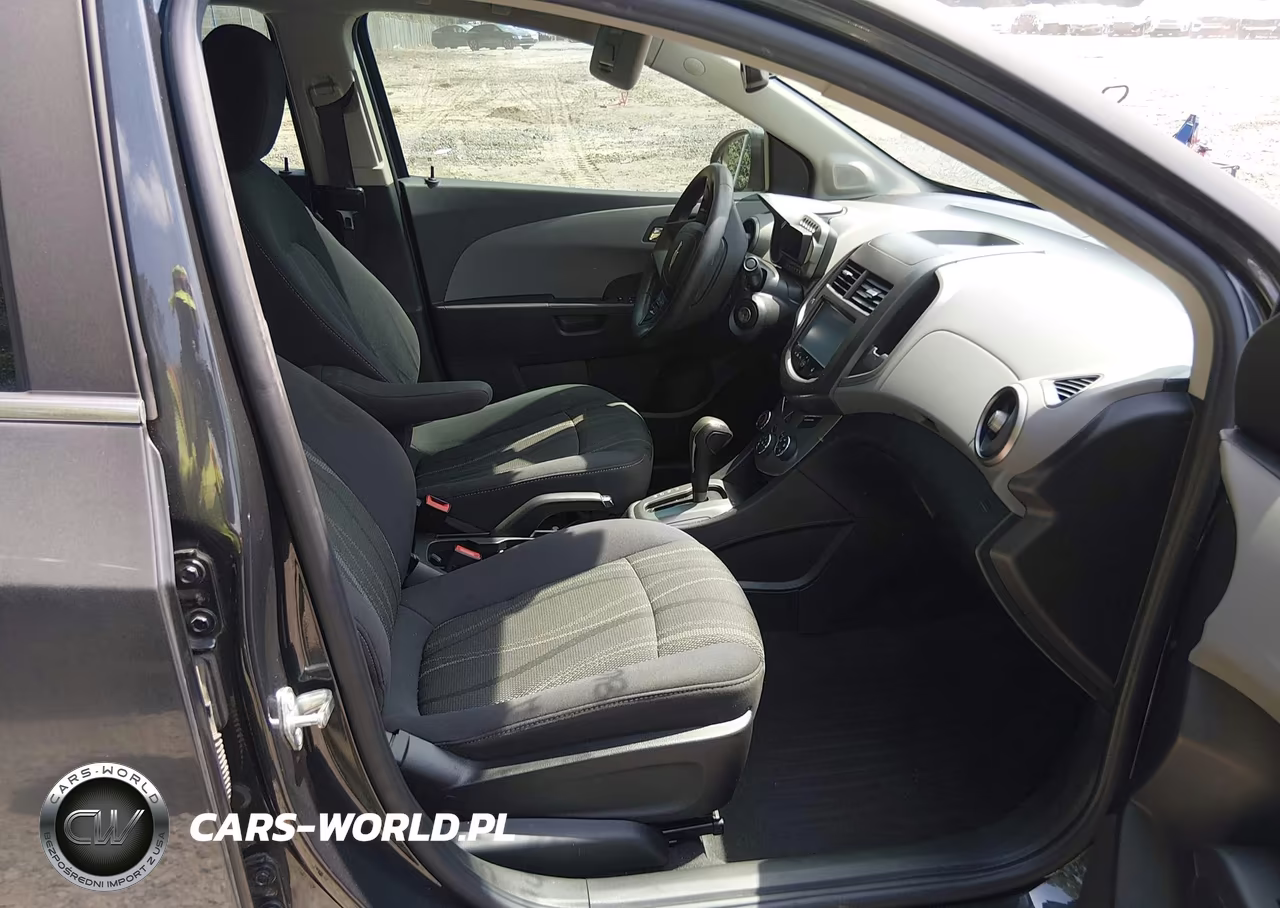 2014 Chevrolet Sonic Lt VIN:1G1JC5SH8E4194586 - 5