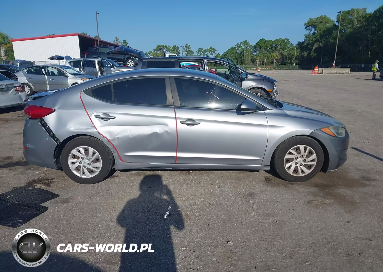 2017 Hyundai Elantra Se VIN:5NPD74LFXHH149549 - 13