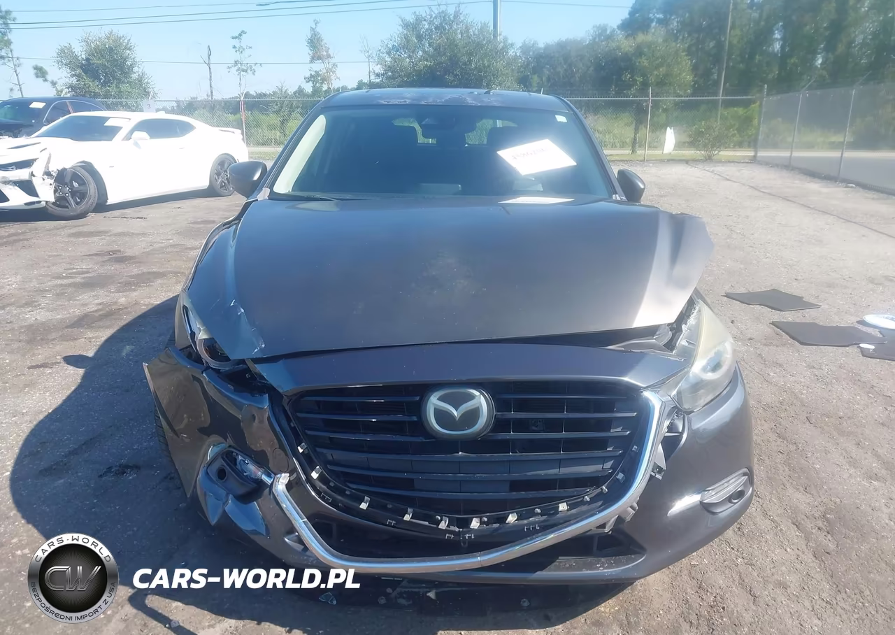 2018 Mazda Mazda3 Grand Touring VIN:3MZBN1M39JM204859 - 12