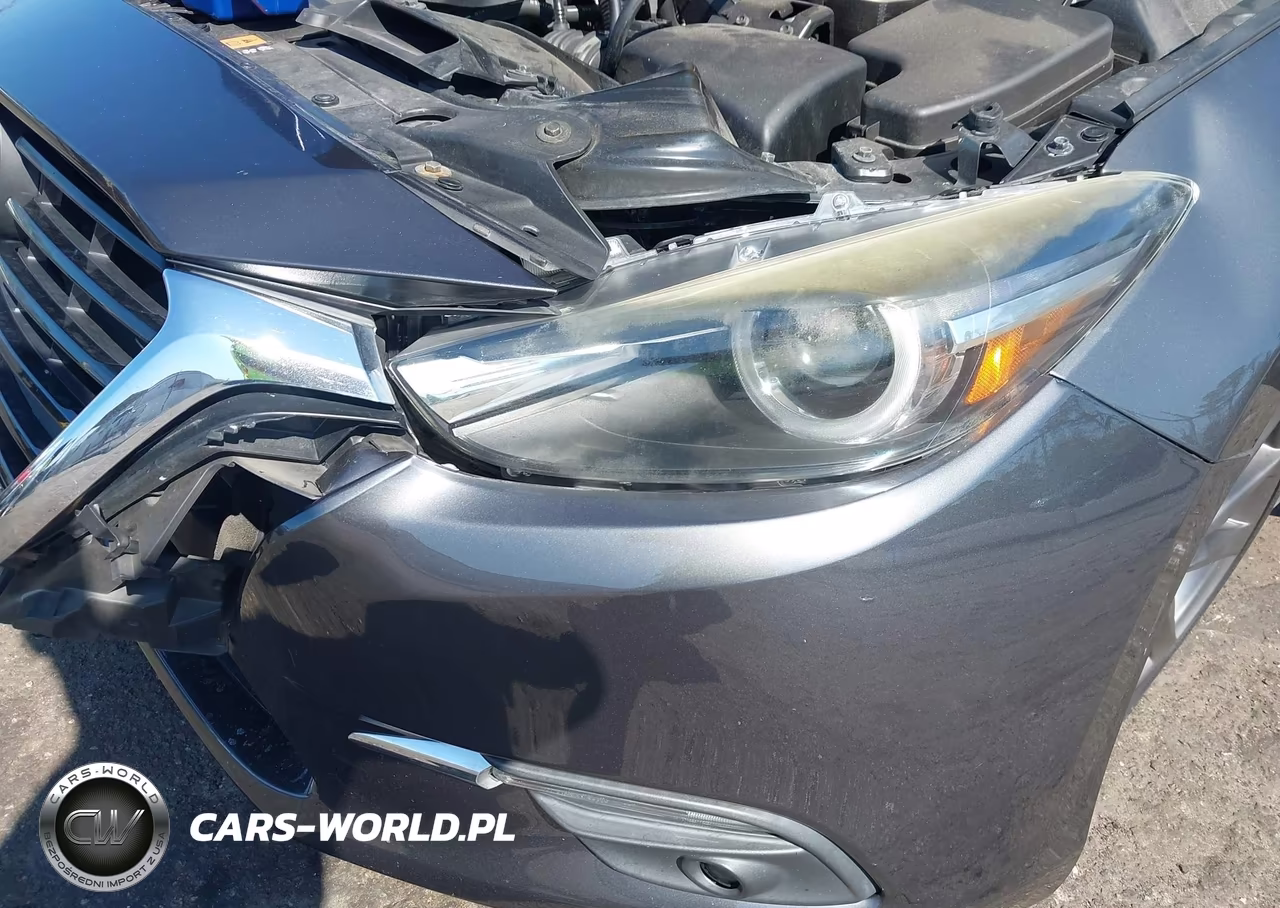 2018 Mazda Mazda3 Grand Touring VIN:3MZBN1M39JM204859 - 6