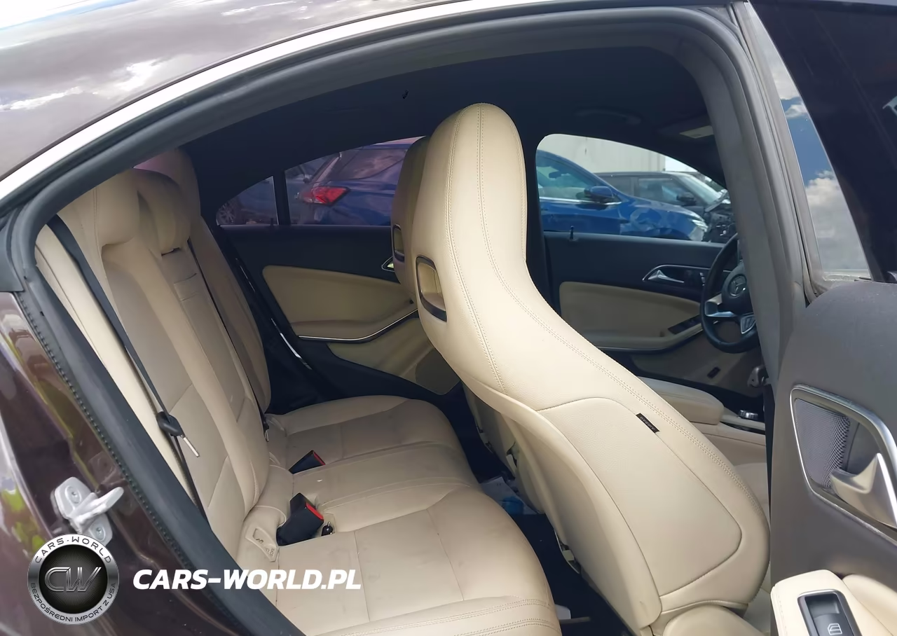 2018 Mercedes-Benz Cla 250 VIN:WDDSJ4EB0JN615522 - 8