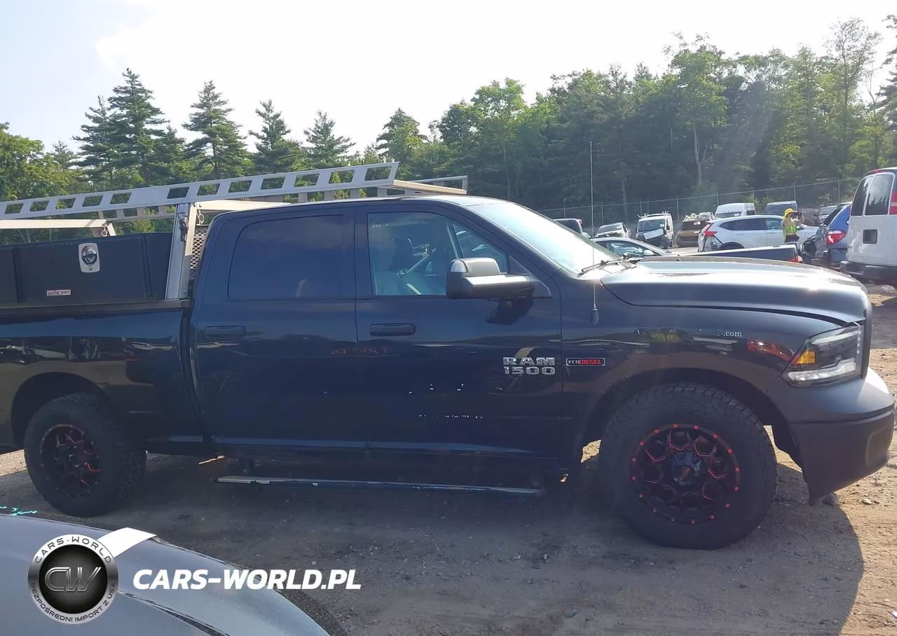 2015 Ram 1500 Tradesman VIN:1C6RR7SM5FS606727 - 17
