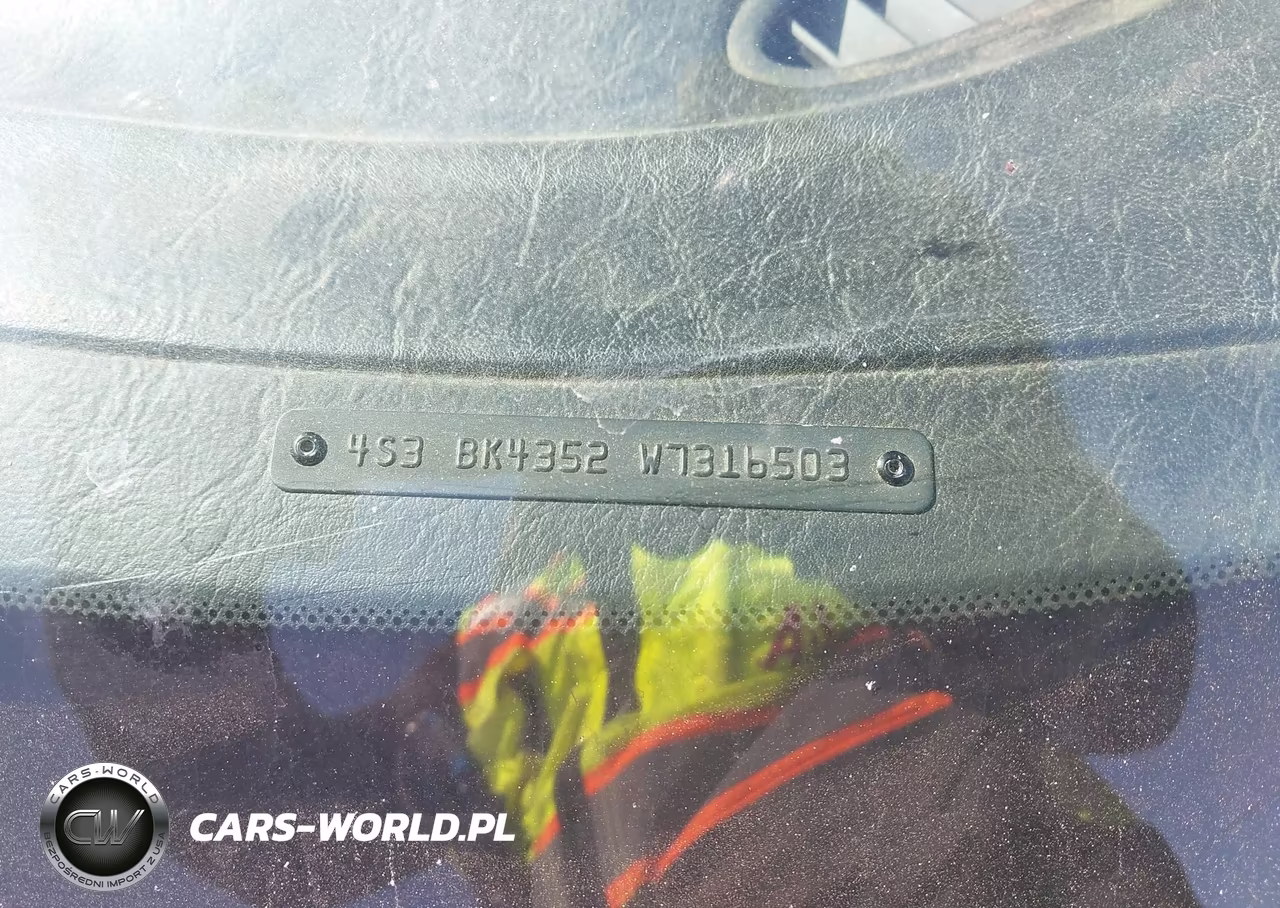 1998 Subaru Legacy L-Right Hand Postal Drive VIN:4S3BK4352W7316503 - 9