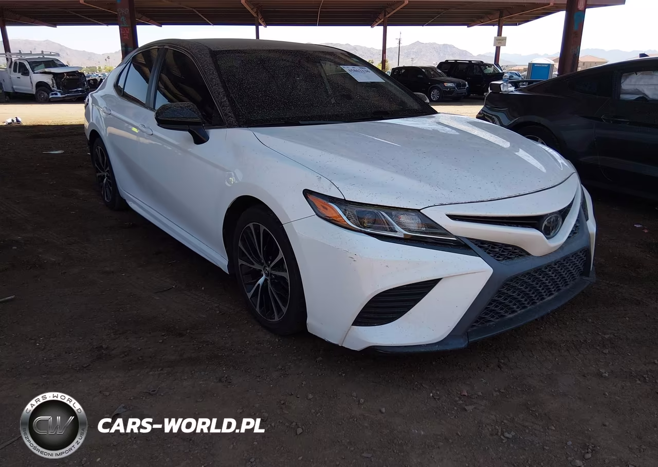 2020 Toyota Camry Se