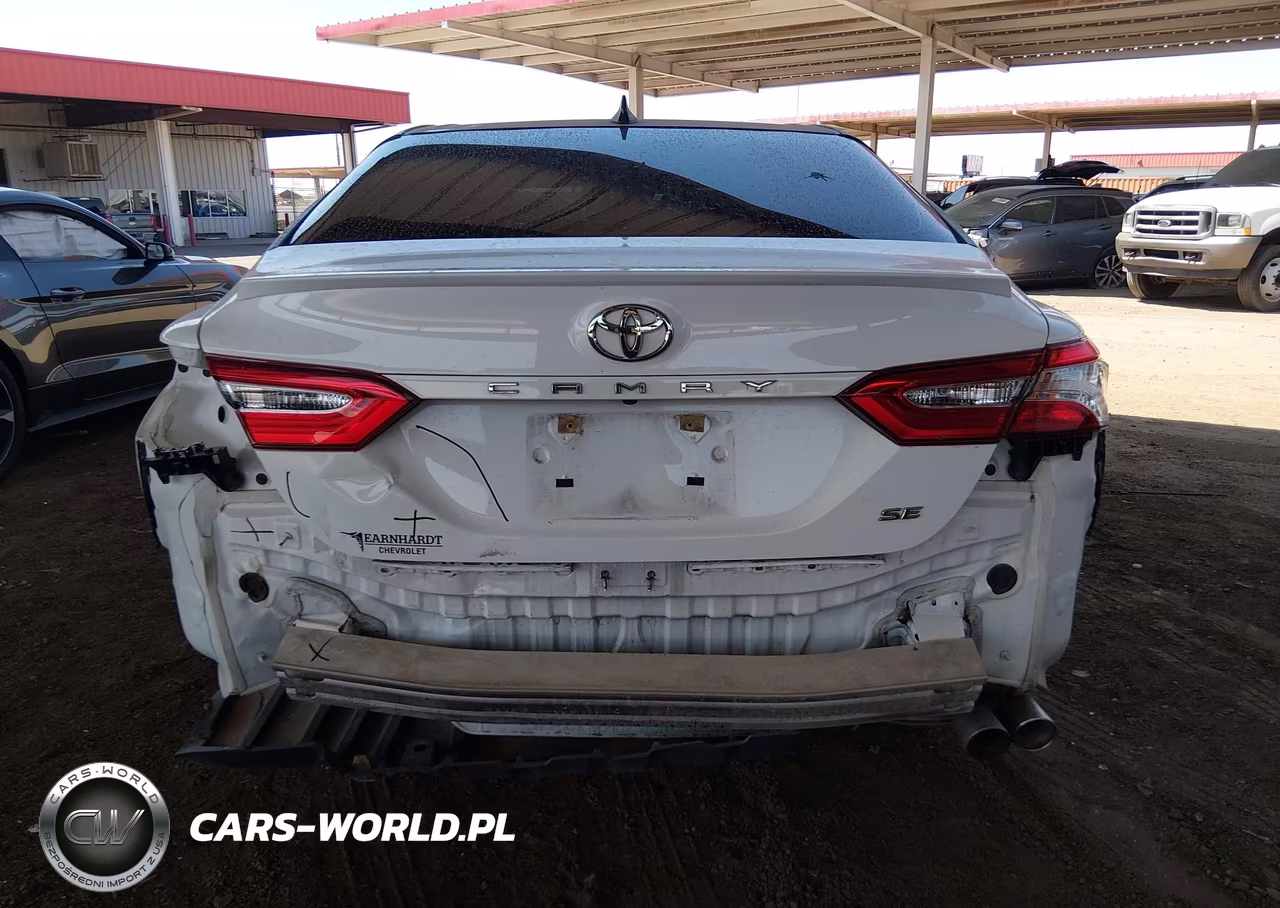 2020 Toyota Camry Se VIN:4T1G11AK1LU344155 - 16