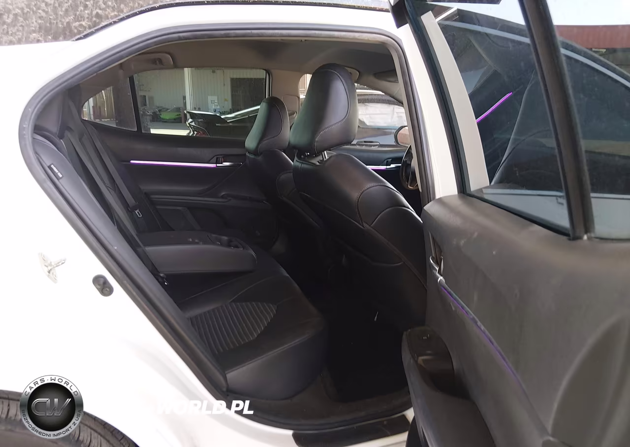 2020 Toyota Camry Se VIN:4T1G11AK1LU344155 - 8