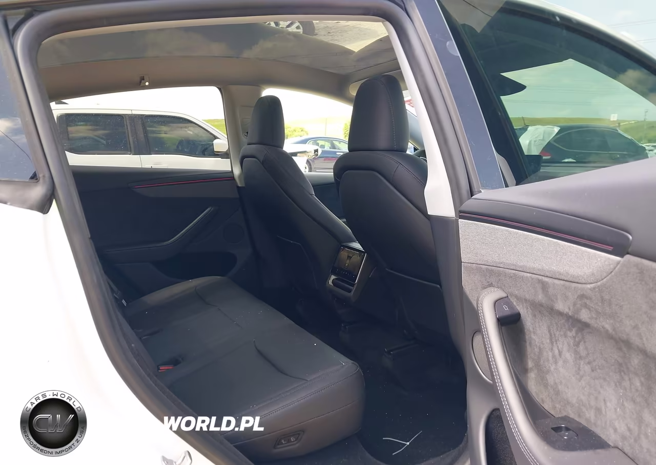 2026 Tesla Model Y Premium-Rear-Wheel Drive VIN:7SAYGDED1TA417070 - 8