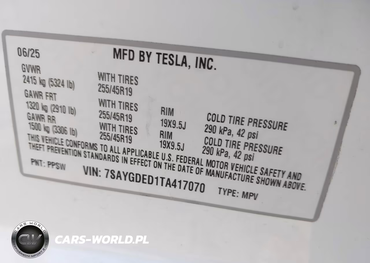 2026 Tesla Model Y Premium-Rear-Wheel Drive VIN:7SAYGDED1TA417070 - 9