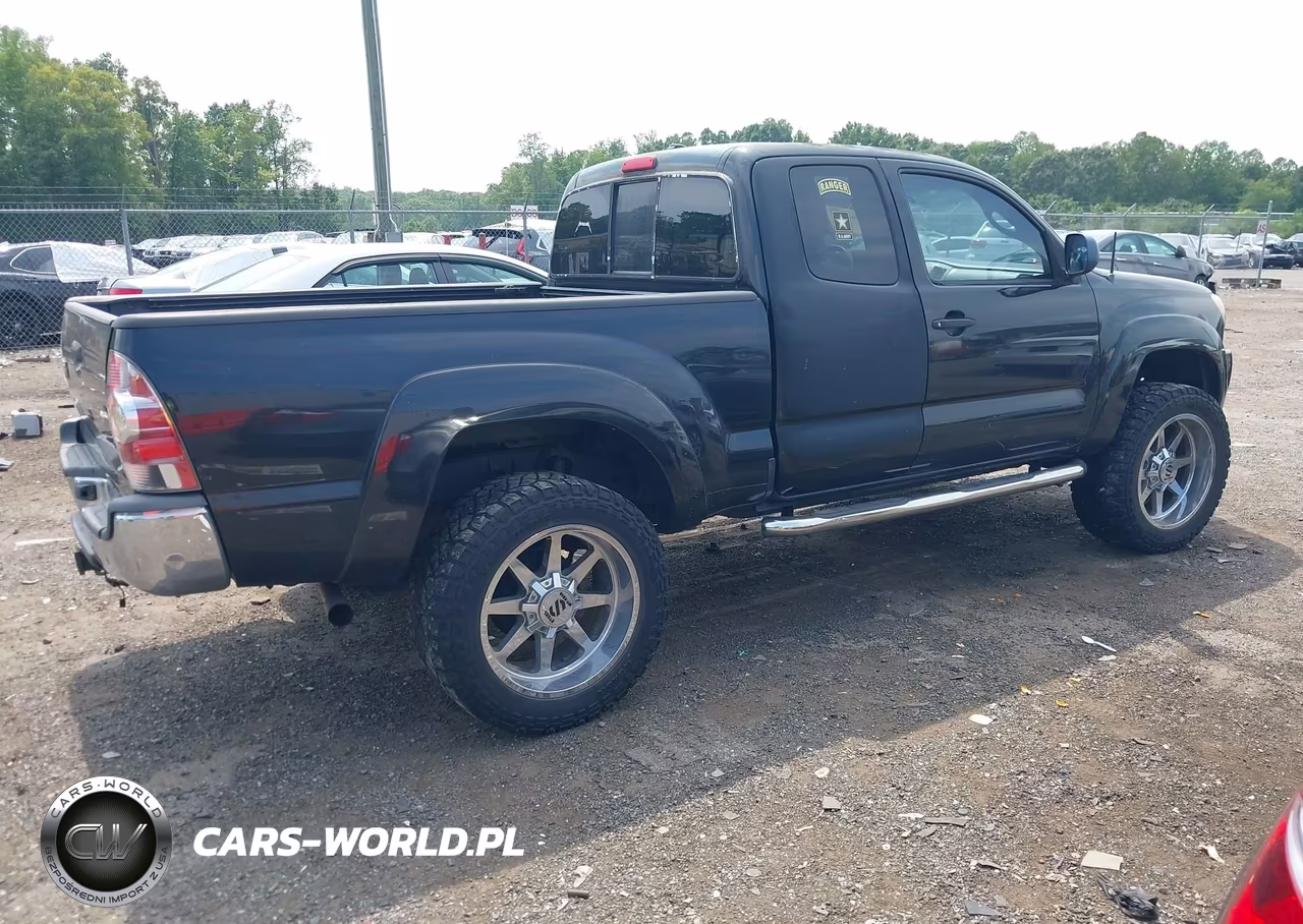 2009 Toyota Tacoma Prerunner VIN:5TETX62NX9Z607248 - 4
