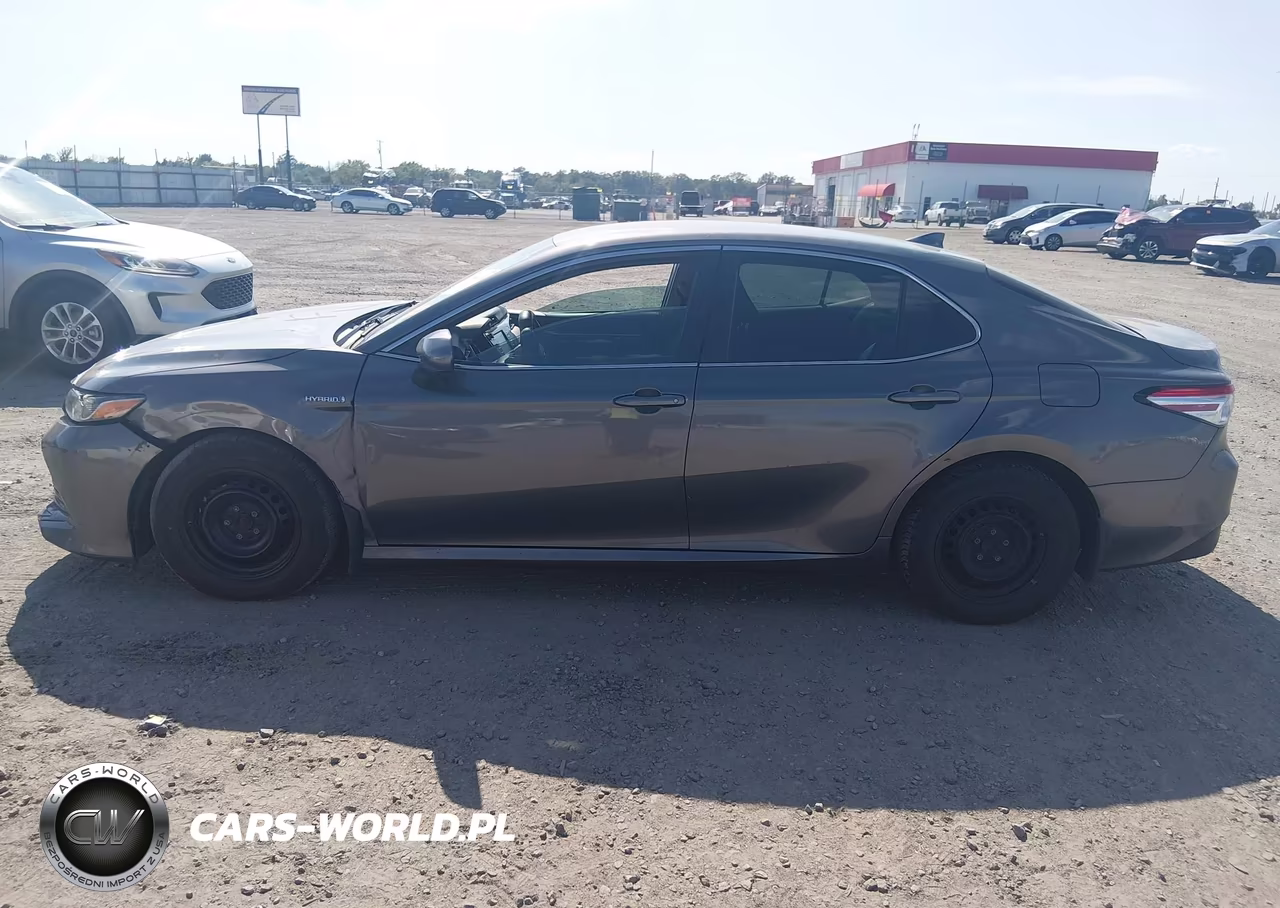 2019 Toyota Camry Hybrid Le VIN:4T1B31HK8KU516920 - 14