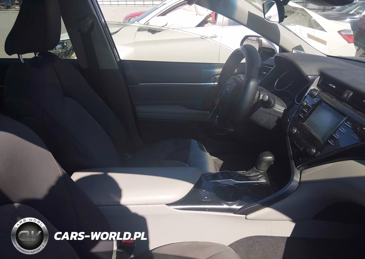 2019 Toyota Camry Hybrid Le VIN:4T1B31HK8KU516920 - 5