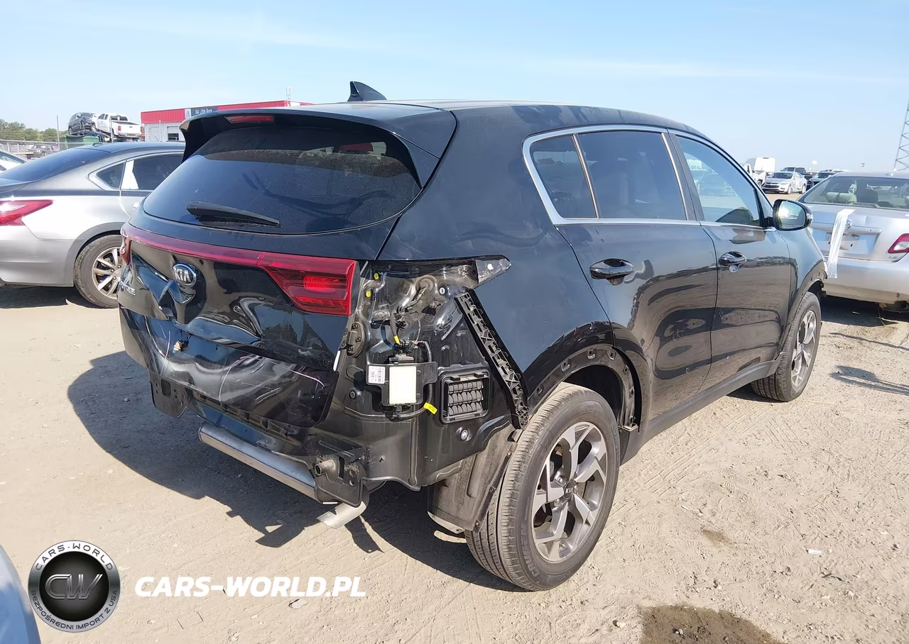 2021 Kia Sportage Lx VIN:KNDPM3AC1M7910928 - 4