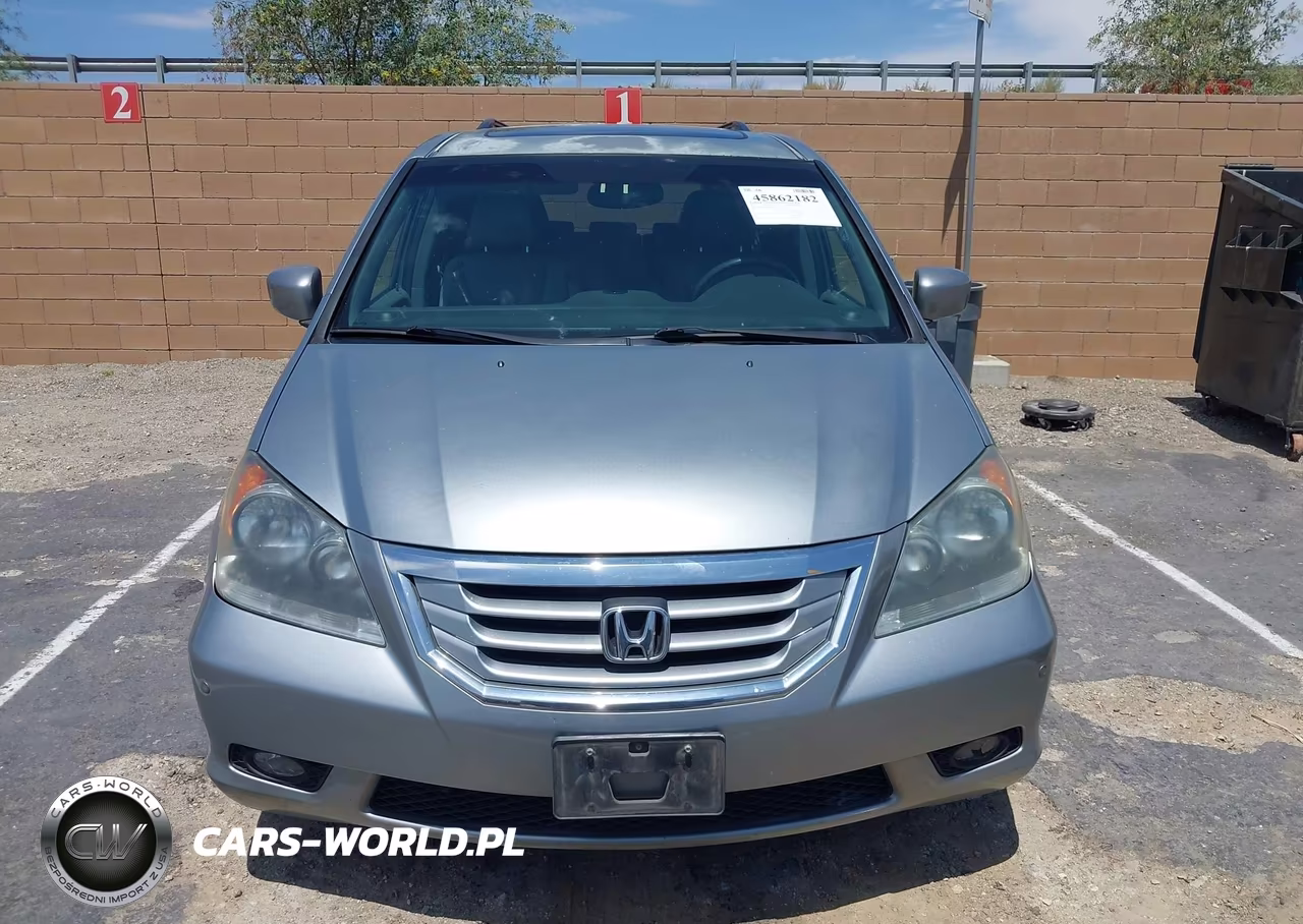 2010 Honda Odyssey Touring VIN:5FNRL3H9XAB096953 - 12
