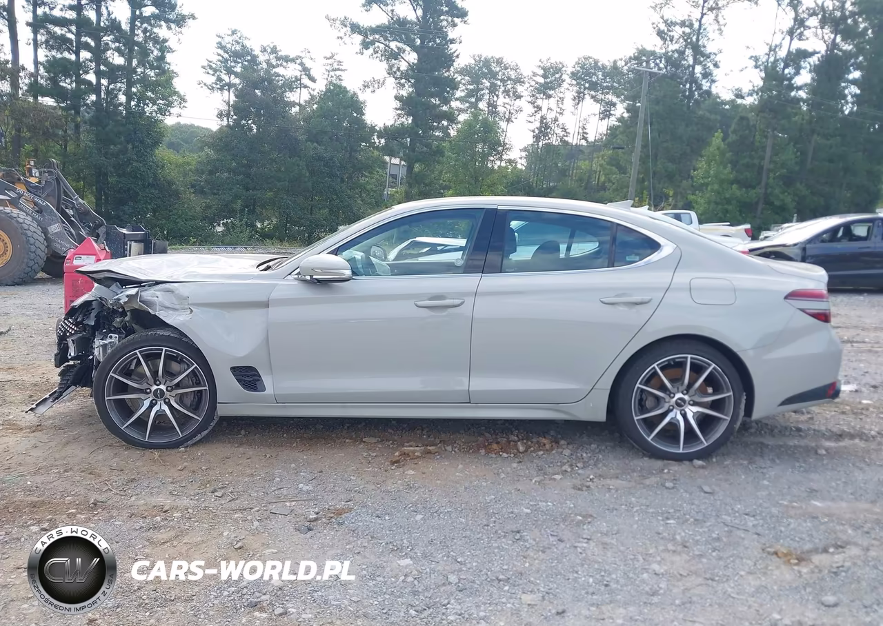 2026 Genesis G70 2.5T Awd VIN:KMTG64SC2TU170127 - 14
