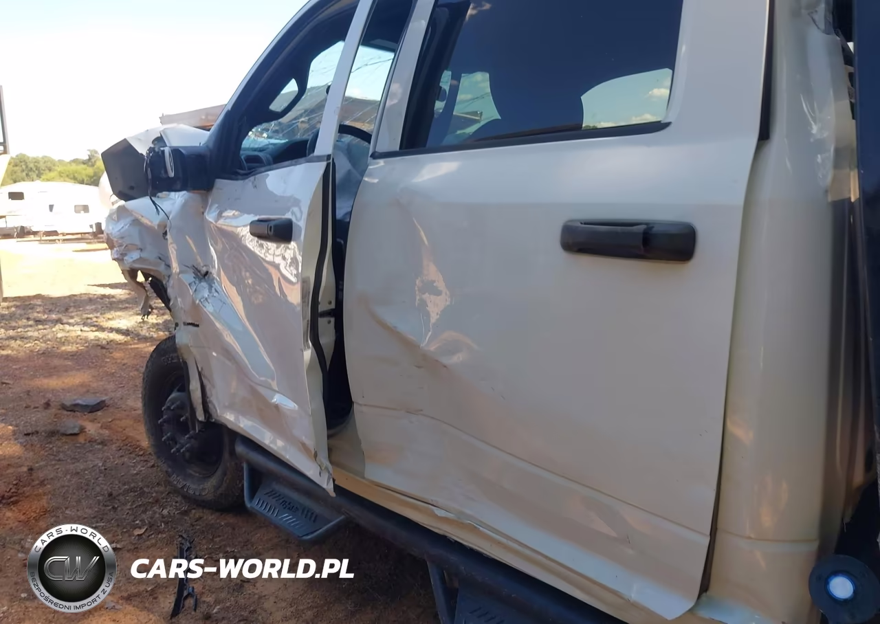 2024 Ram 3500 Chassis Tradesman-Slt-Laramie-Limited VIN:3C7WRTCL7RG392137 - 19