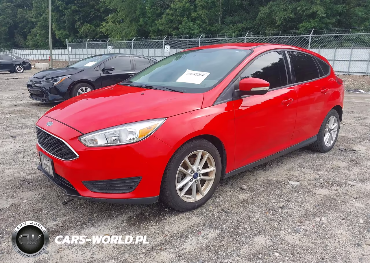 2015 Ford Focus Se VIN:1FADP3K26FL291825 - 2