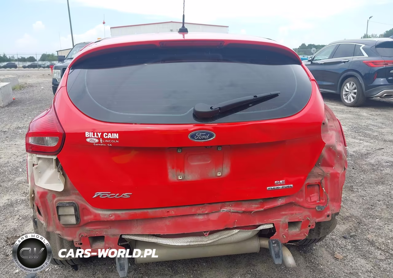 2015 Ford Focus Se VIN:1FADP3K26FL291825 - 6