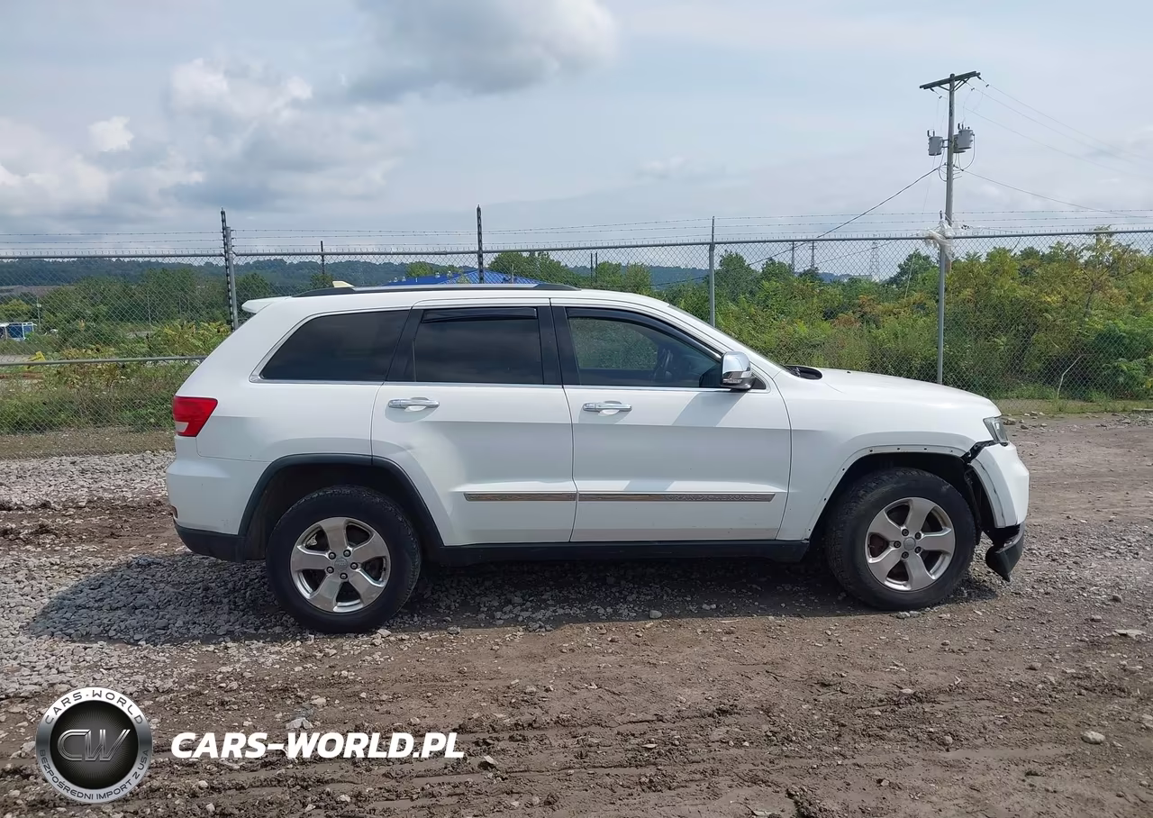 2013 Jeep Grand Cherokee Limited VIN:1C4RJFBG6DC638596 - 13